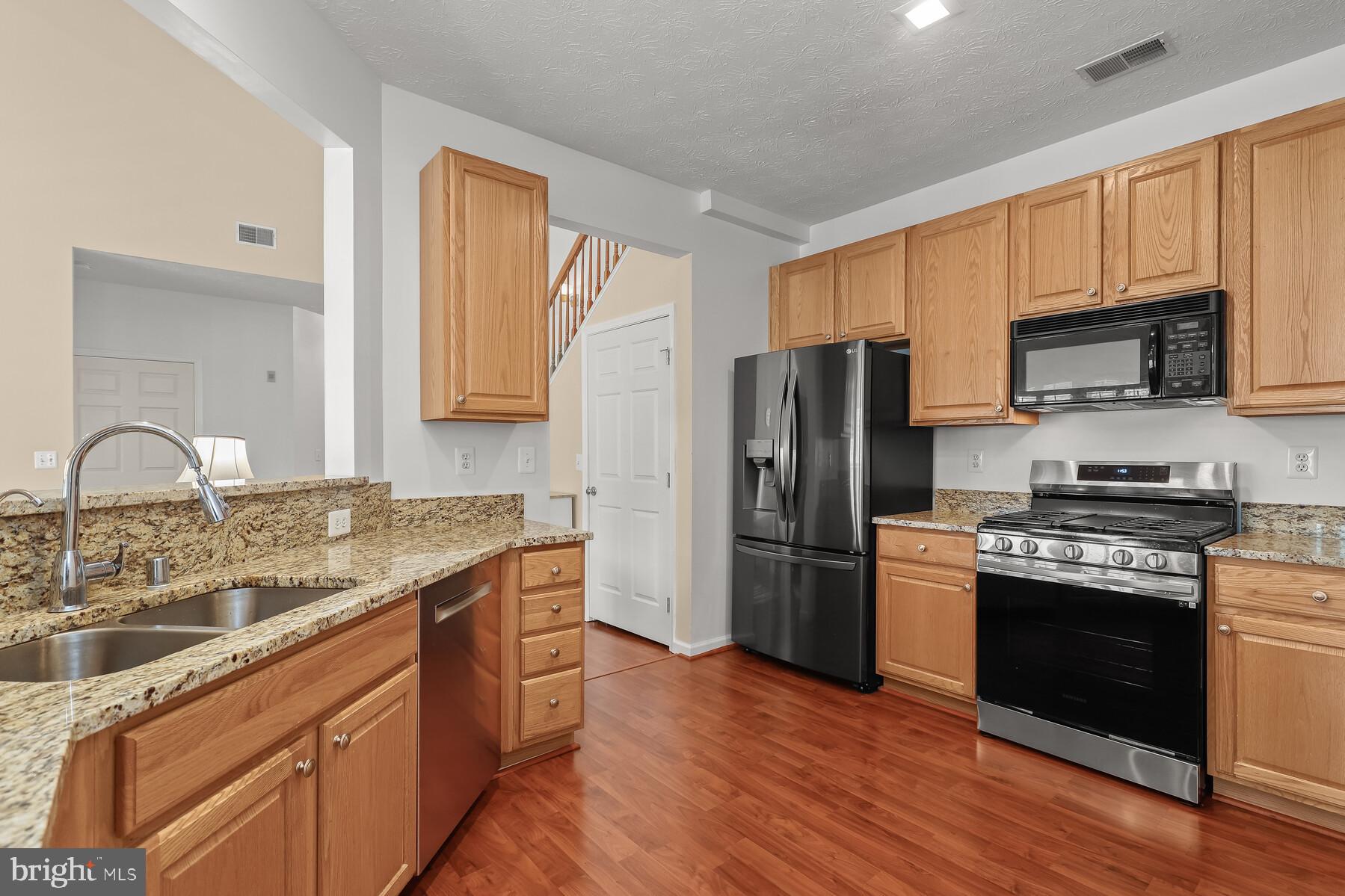 PERRY HALL FARMS - Residential