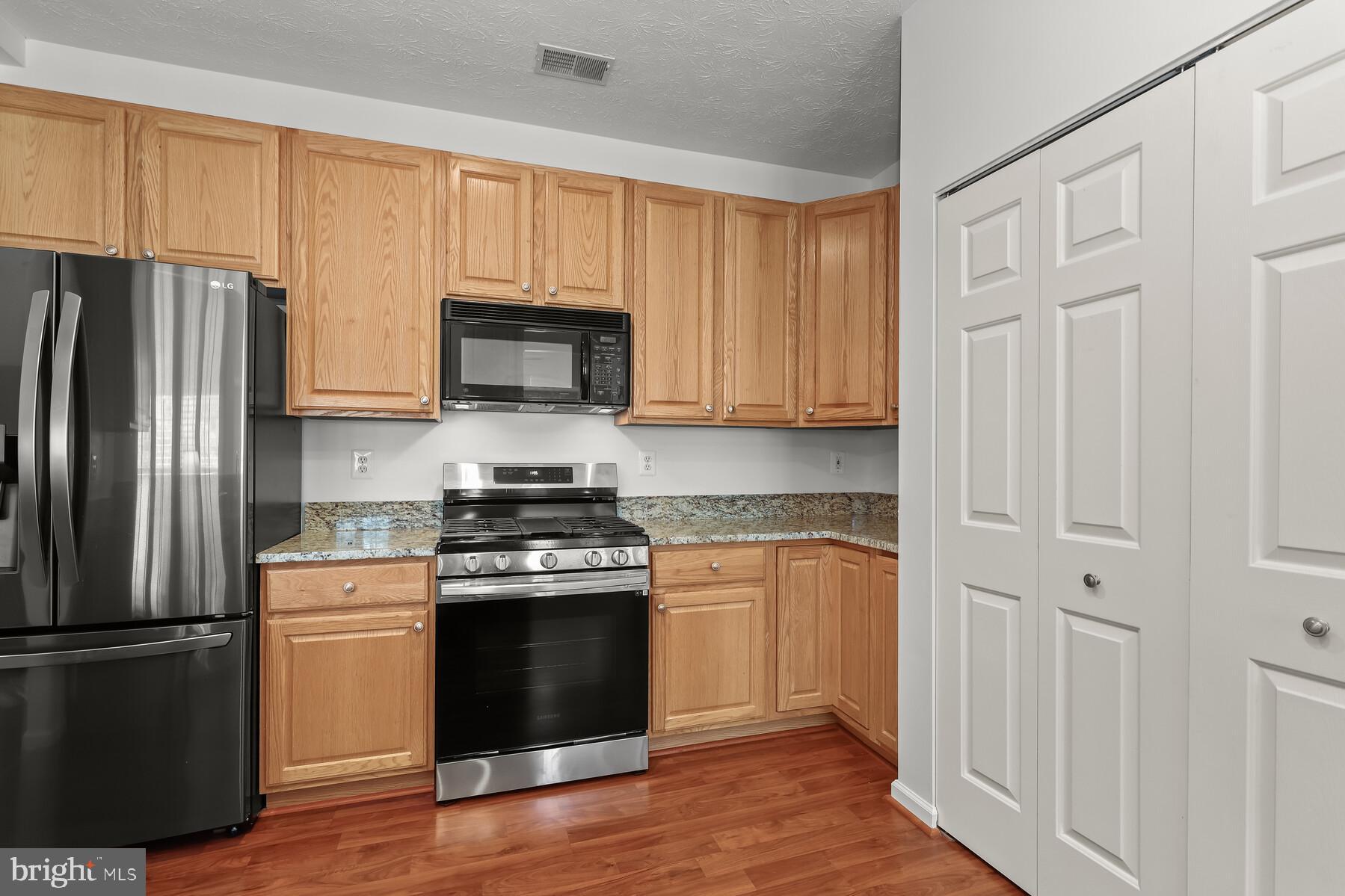 PERRY HALL FARMS - Residential