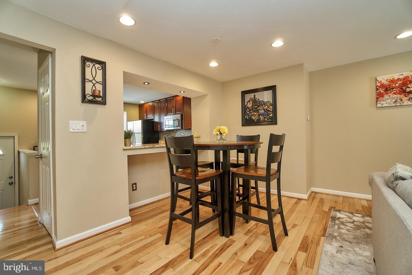 14932 HYATT PLACE