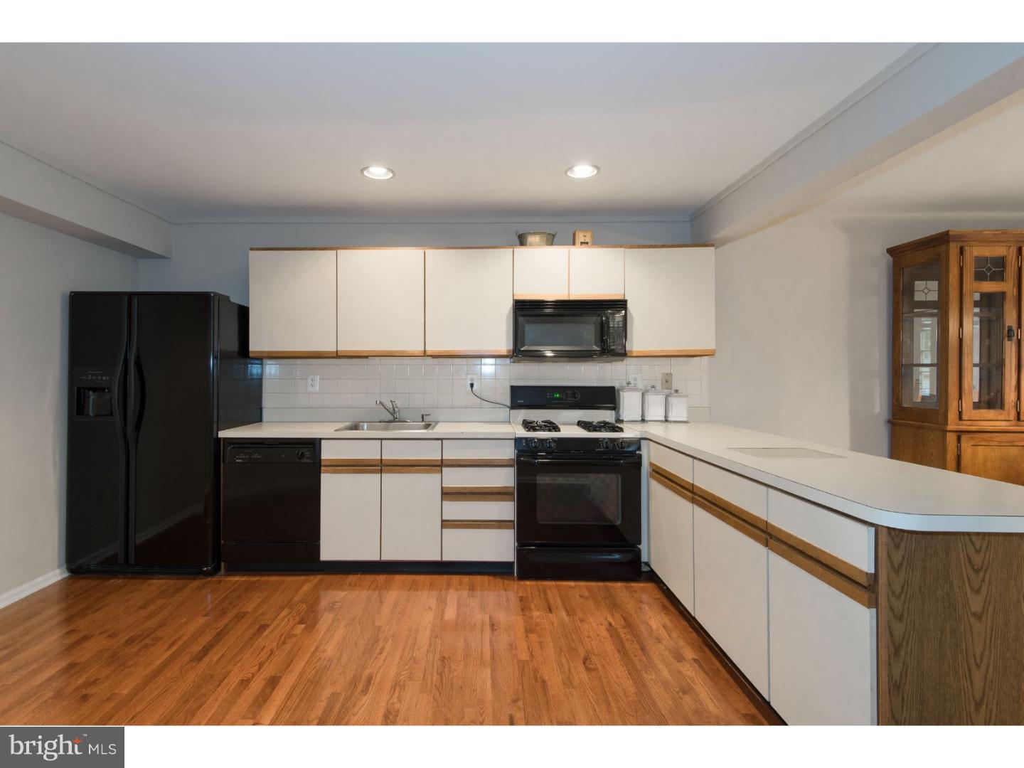 DUBLIN MDWS - Residential