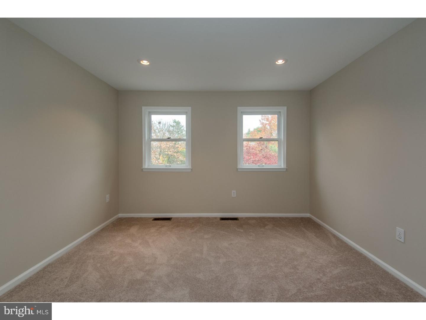 DUBLIN MDWS - Residential