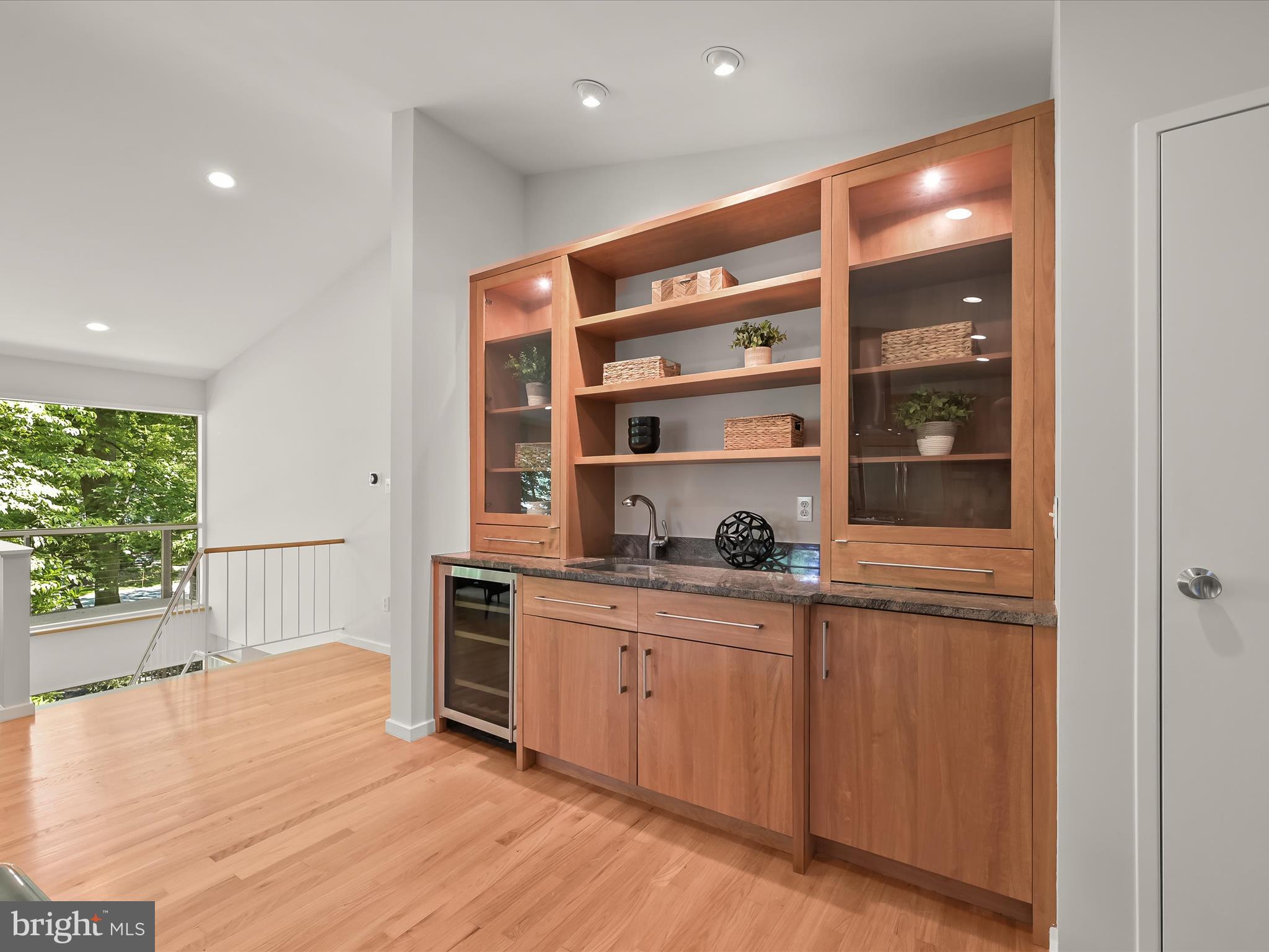 CARDEROCK SPRINGS - Residential