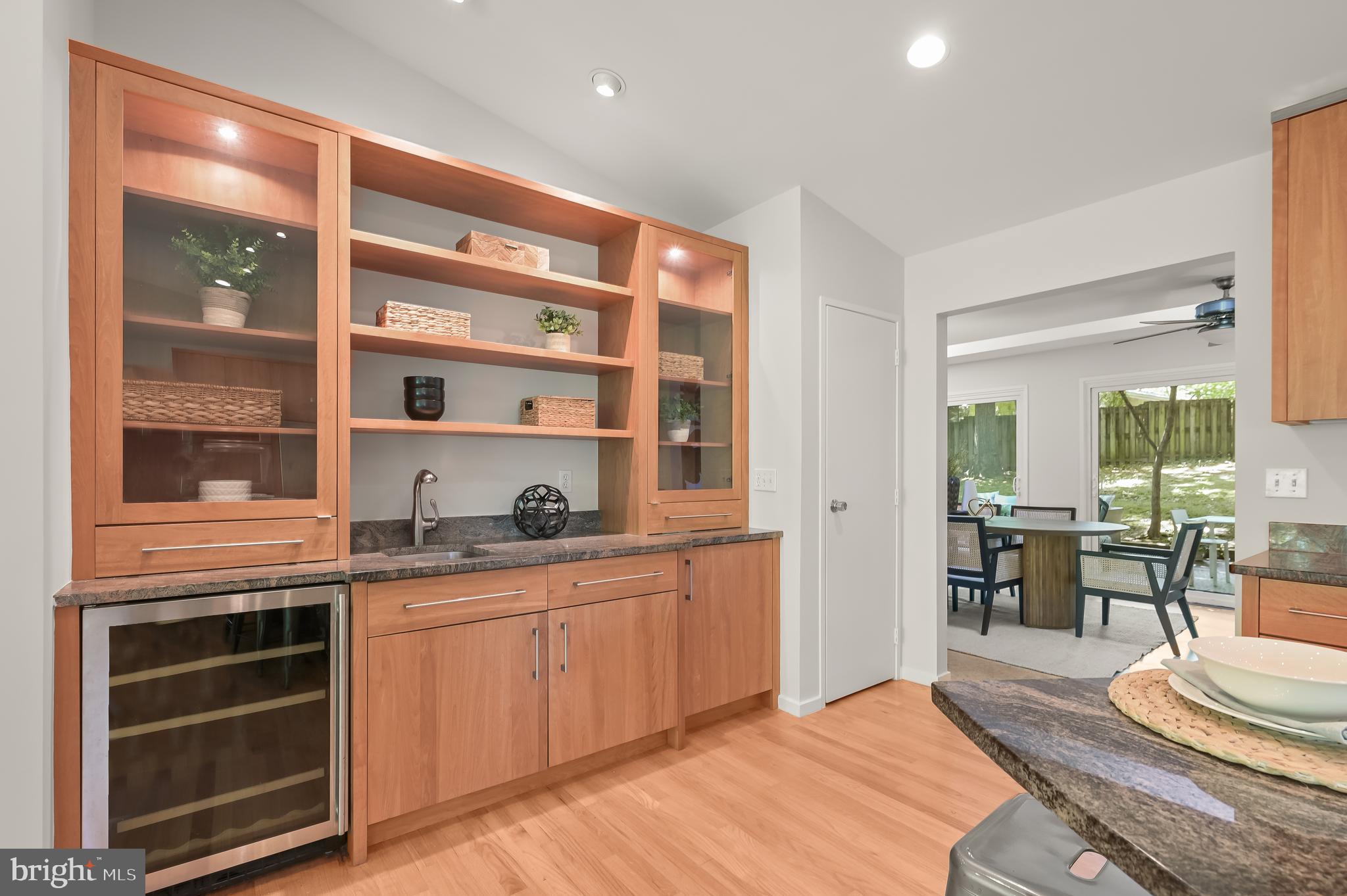 CARDEROCK SPRINGS - Residential