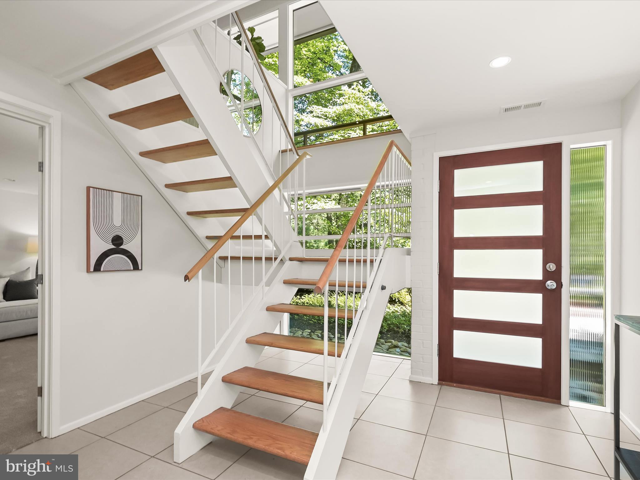 CARDEROCK SPRINGS - Residential