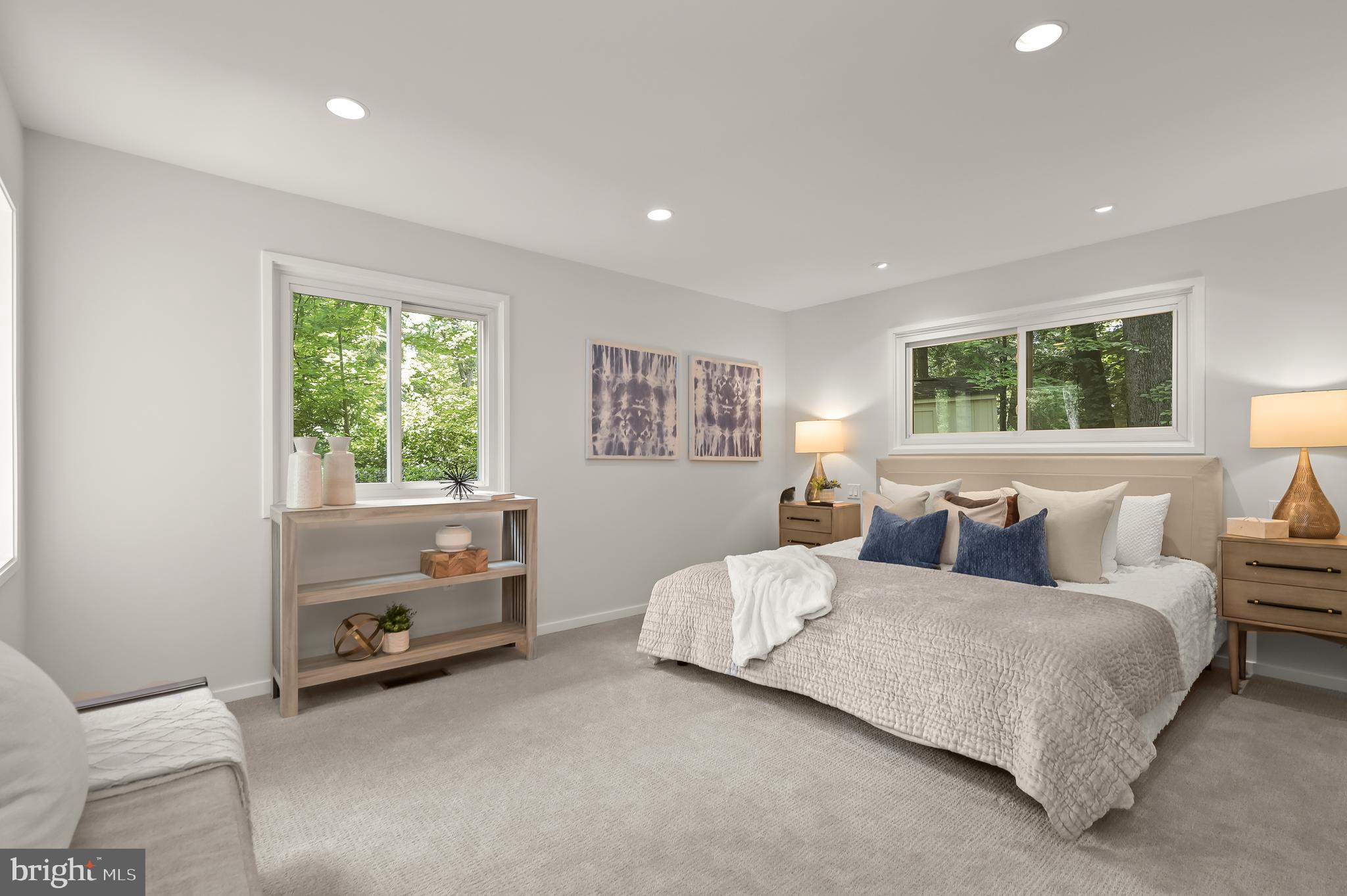 CARDEROCK SPRINGS - Residential