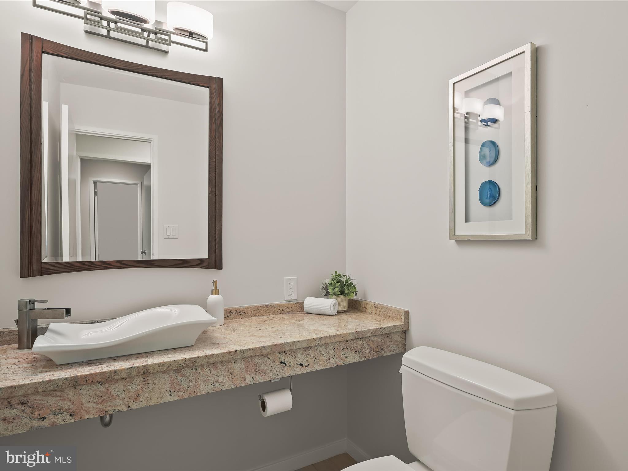 CARDEROCK SPRINGS - Residential