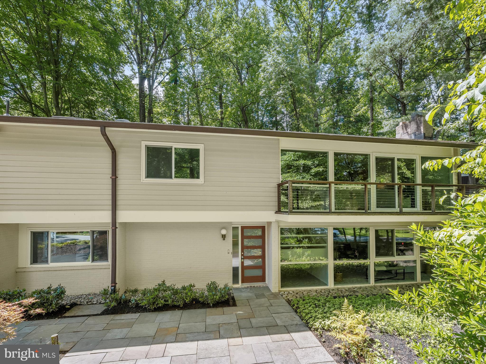 CARDEROCK SPRINGS - Residential