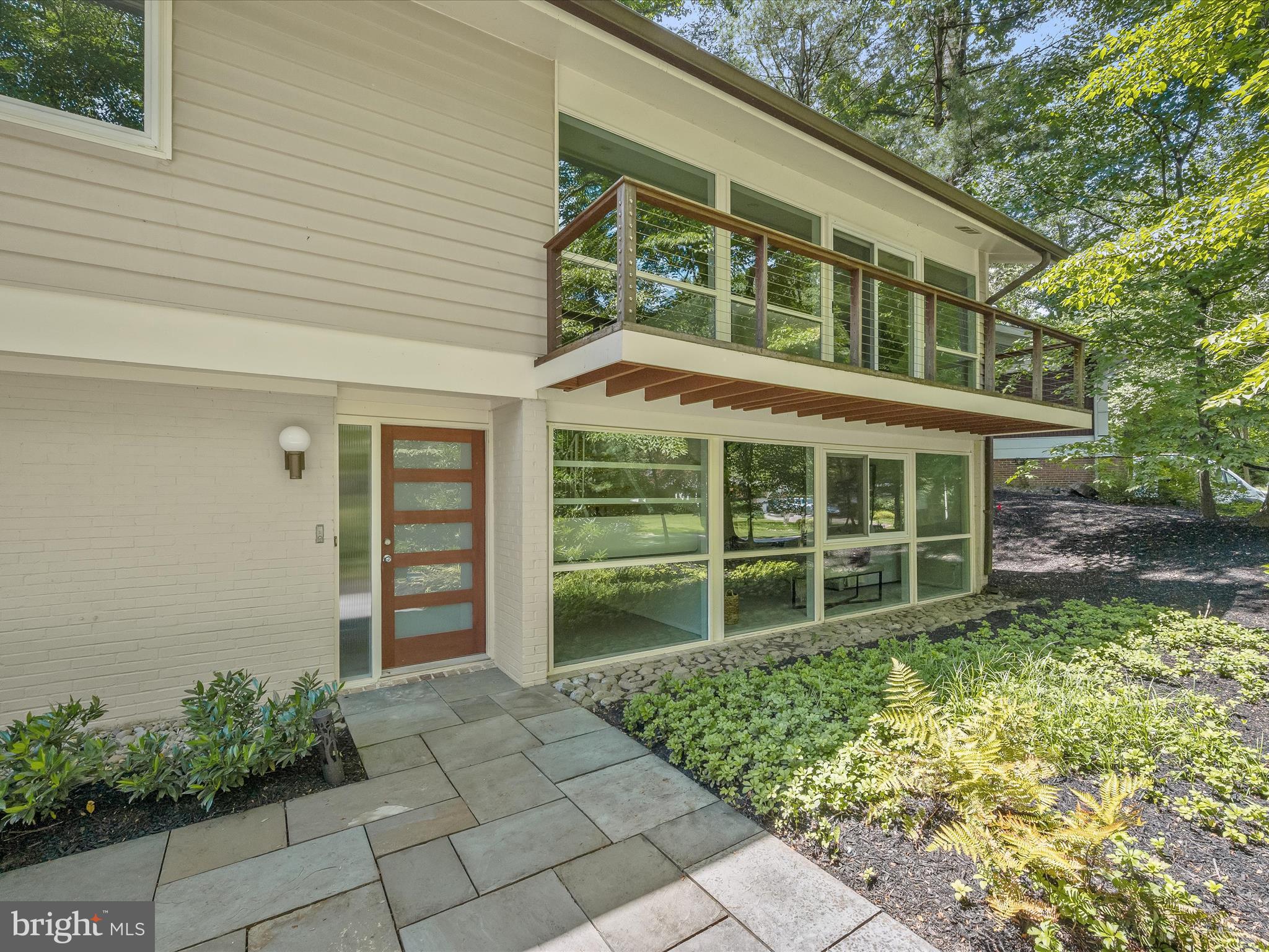 CARDEROCK SPRINGS - Residential