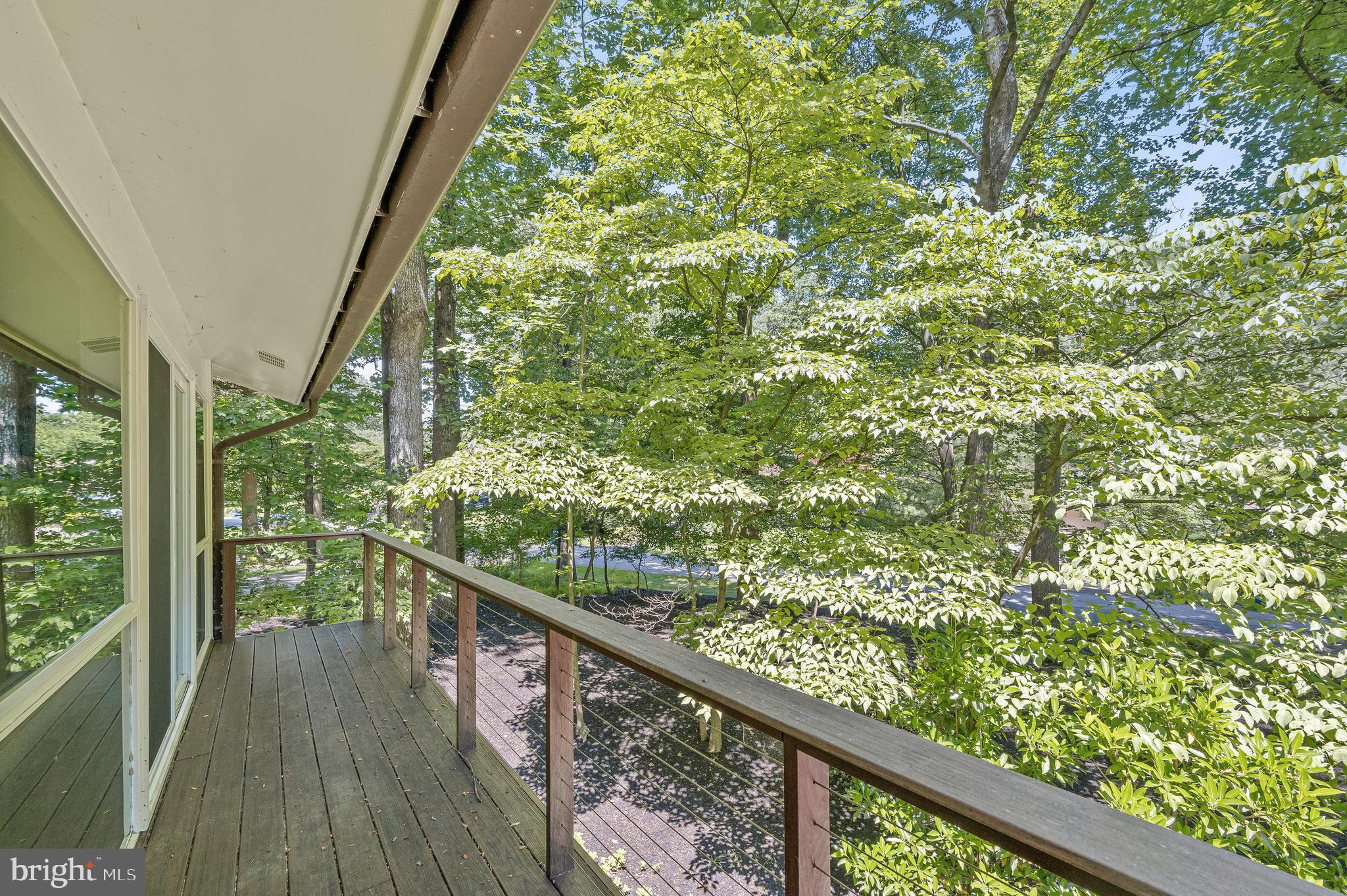 CARDEROCK SPRINGS - Residential