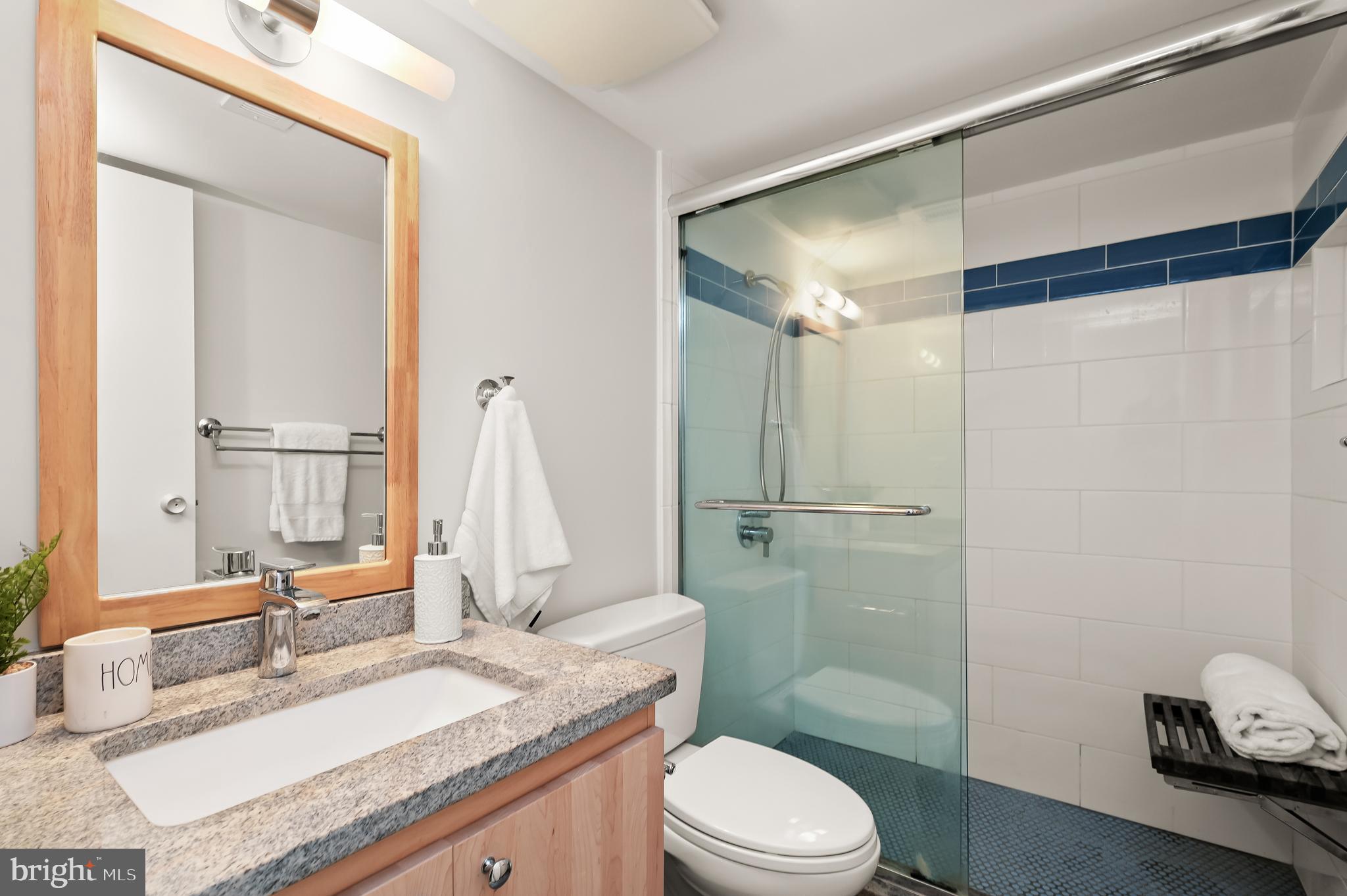 CARDEROCK SPRINGS - Residential