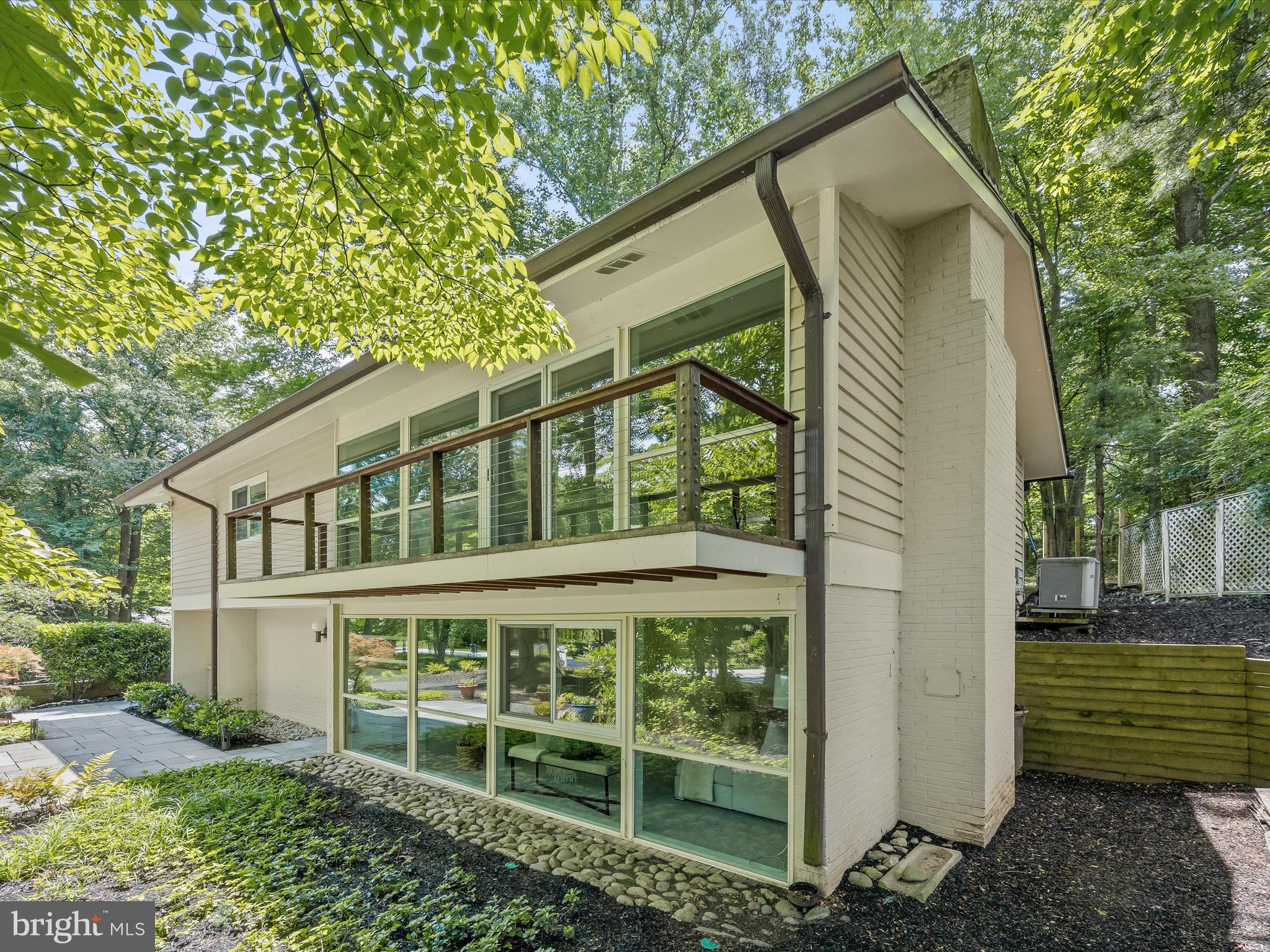 CARDEROCK SPRINGS - Residential