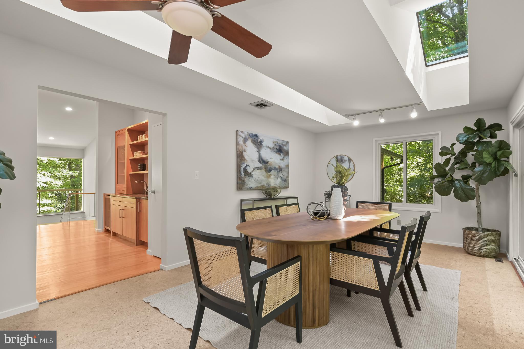 CARDEROCK SPRINGS - Residential