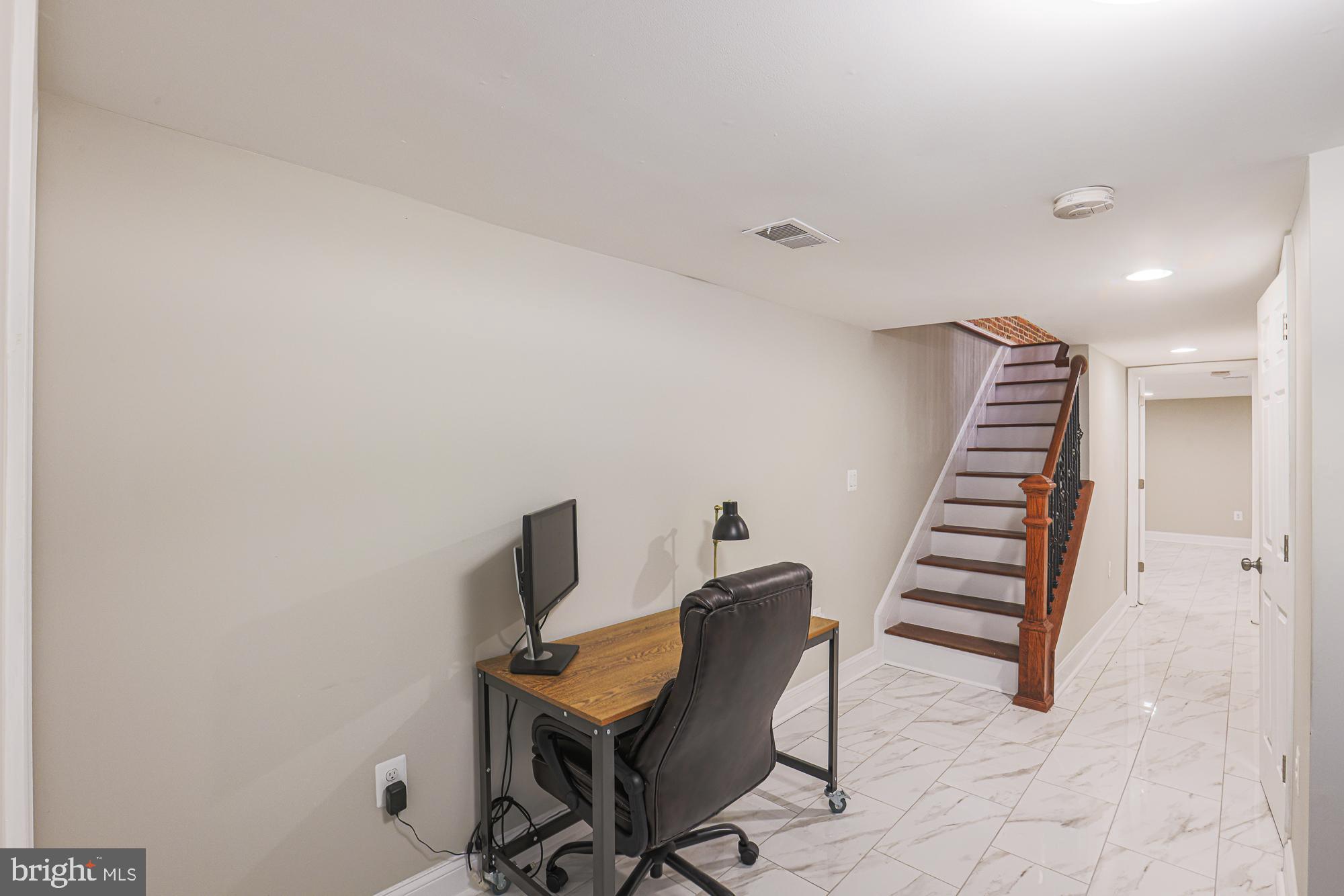 MILTON-MONTFORD - Residential