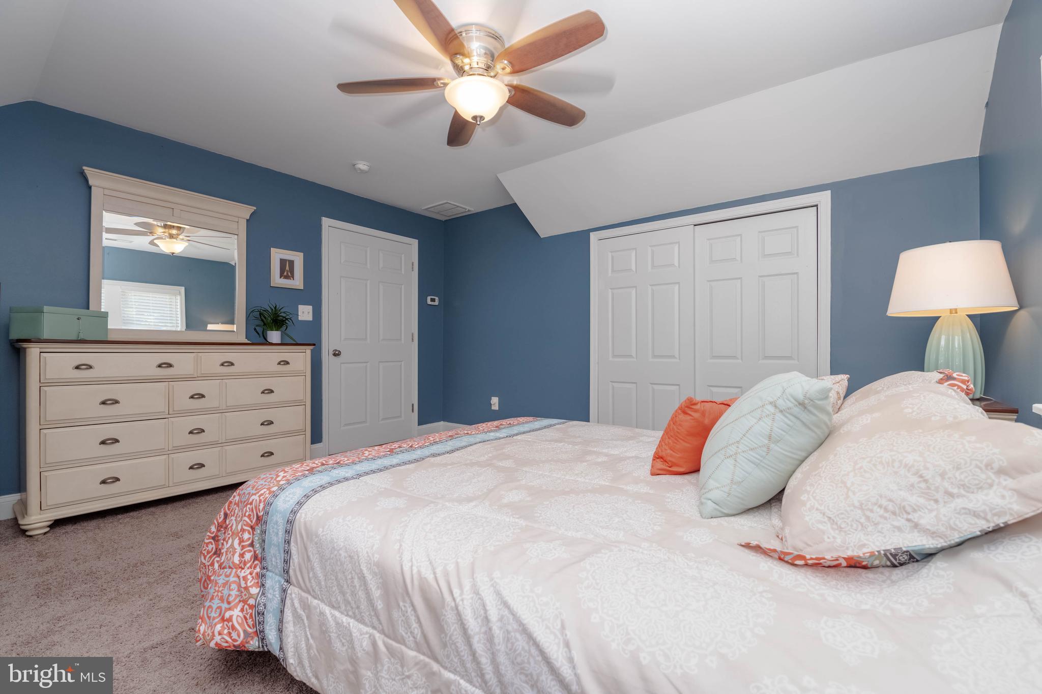 FALLSTON MANOR - Residential