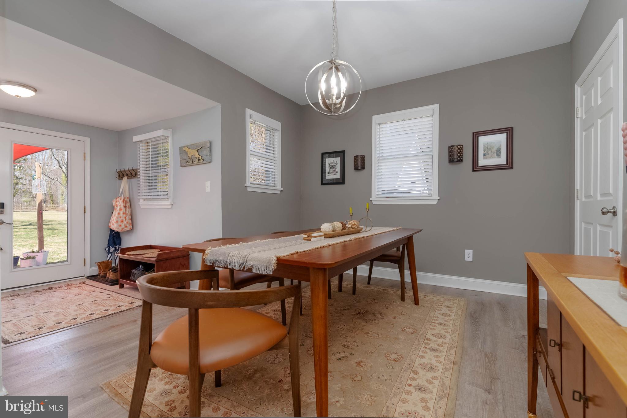 FALLSTON MANOR - Residential