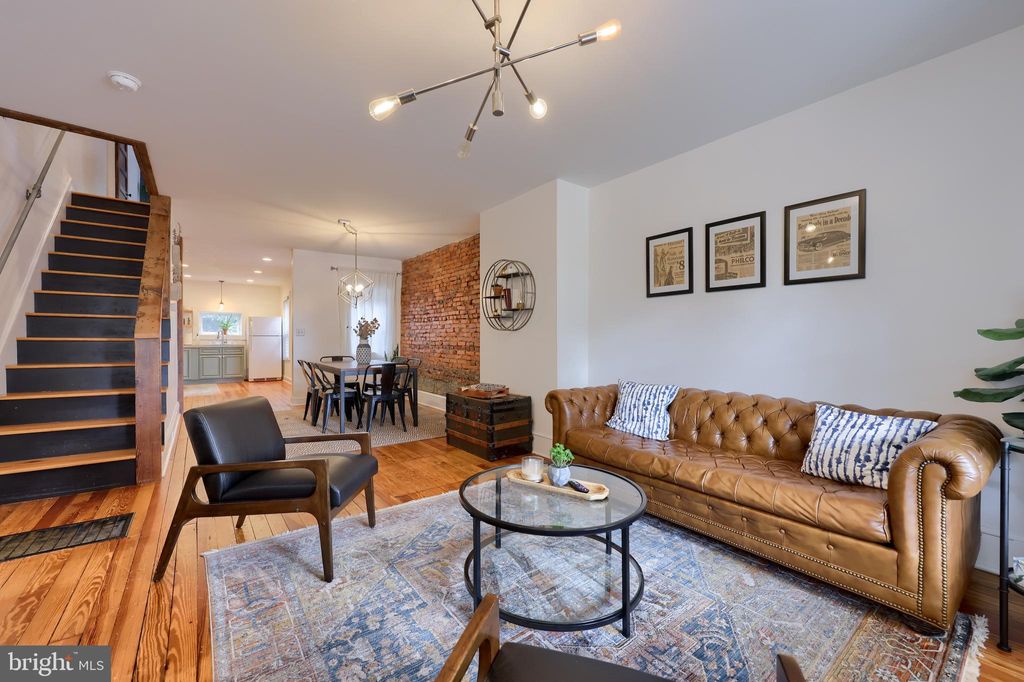 Photo of 839 ST JOSEPH ST, LANCASTER, PA 17603 (MLS # PALA2026872)