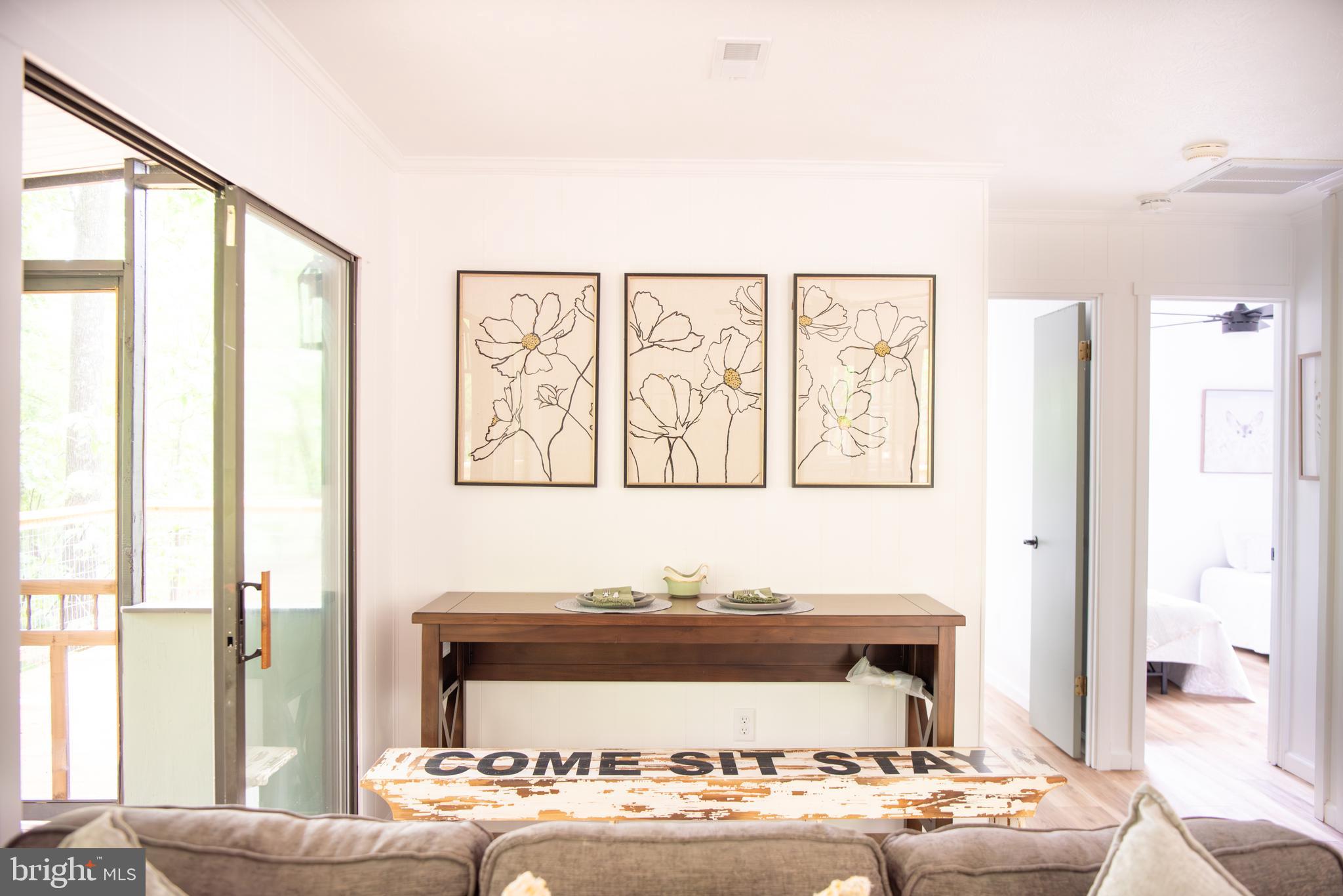 CABIN AT LOST RIVER - Residential