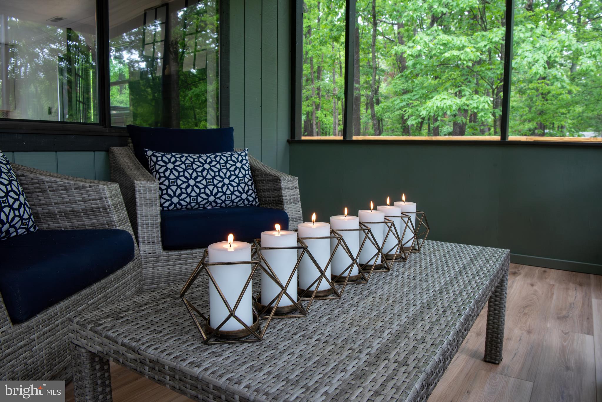 CABIN AT LOST RIVER - Residential