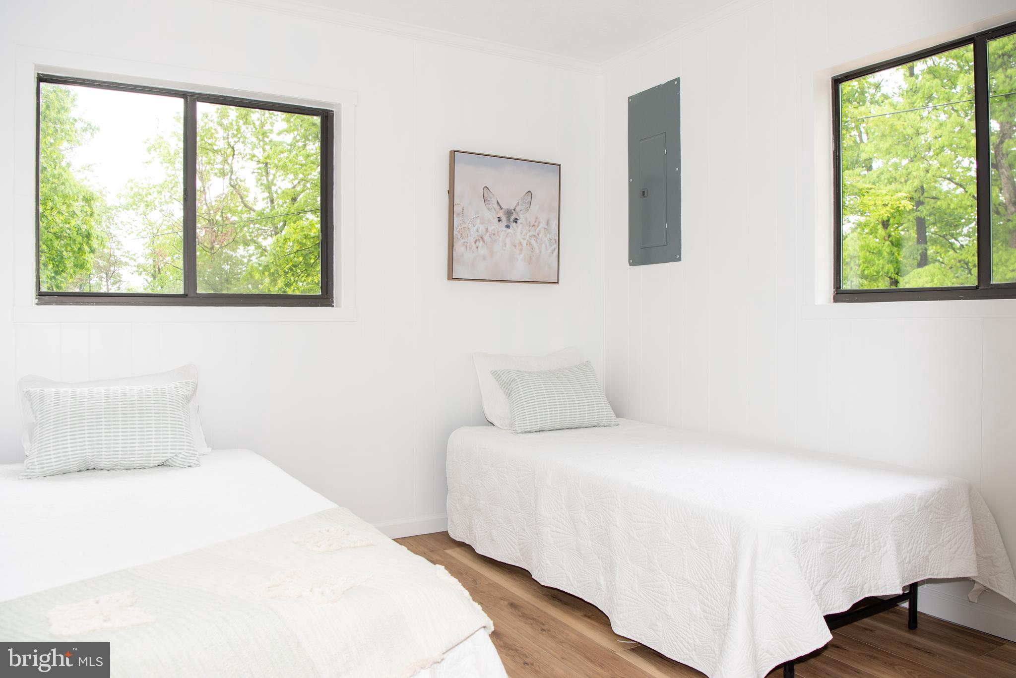 CABIN AT LOST RIVER - Residential