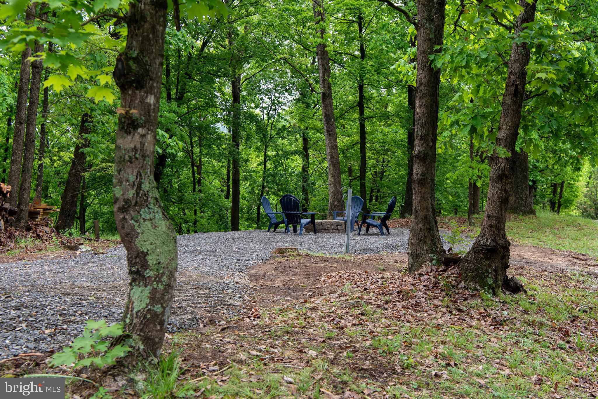 CABIN AT LOST RIVER - Residential