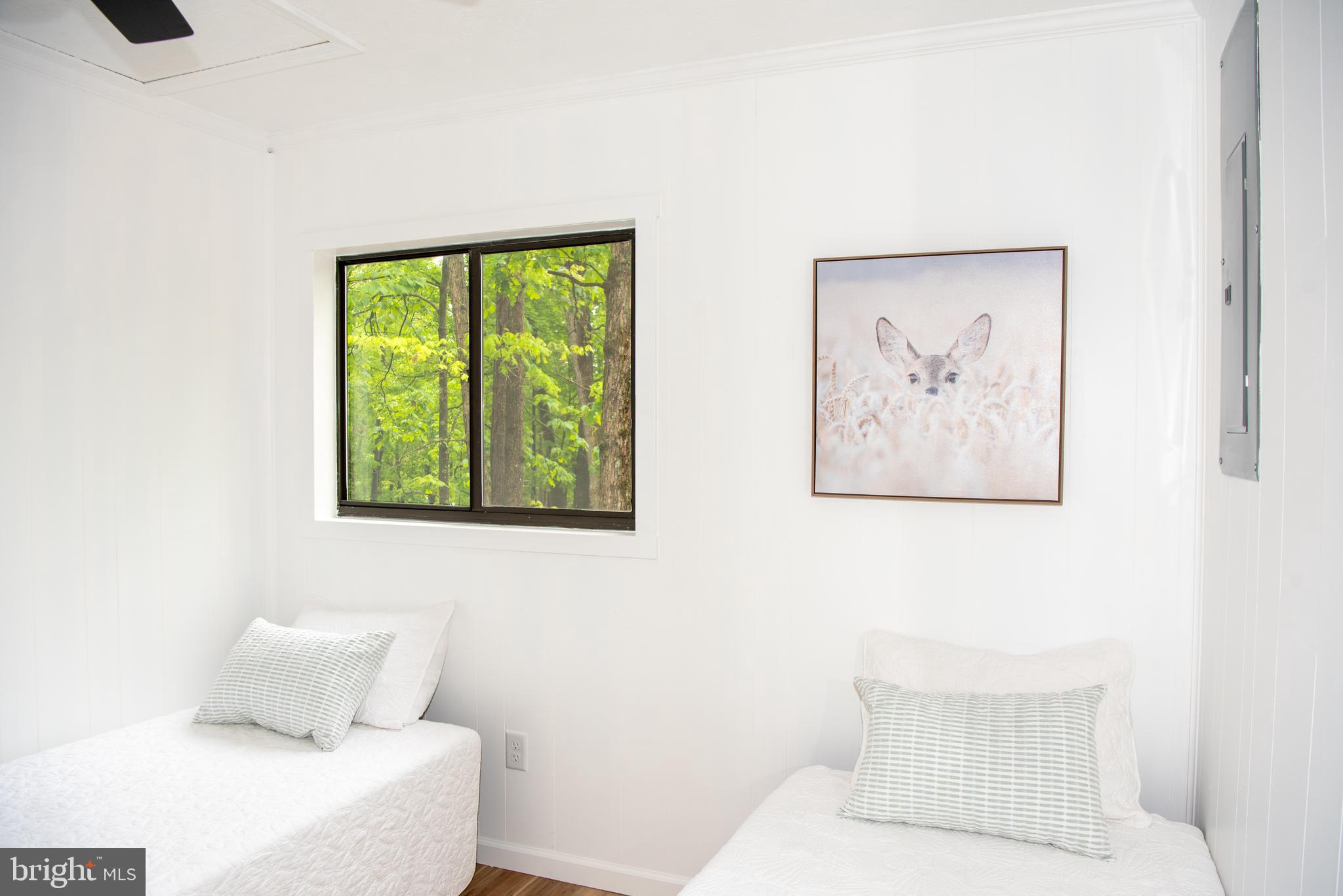 CABIN AT LOST RIVER - Residential