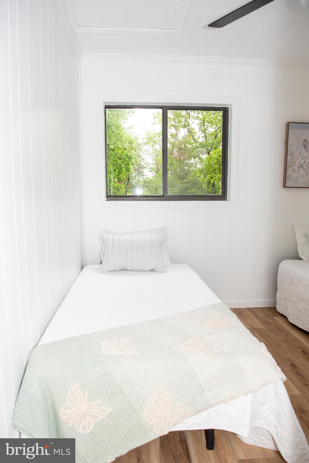 CABIN AT LOST RIVER - Residential