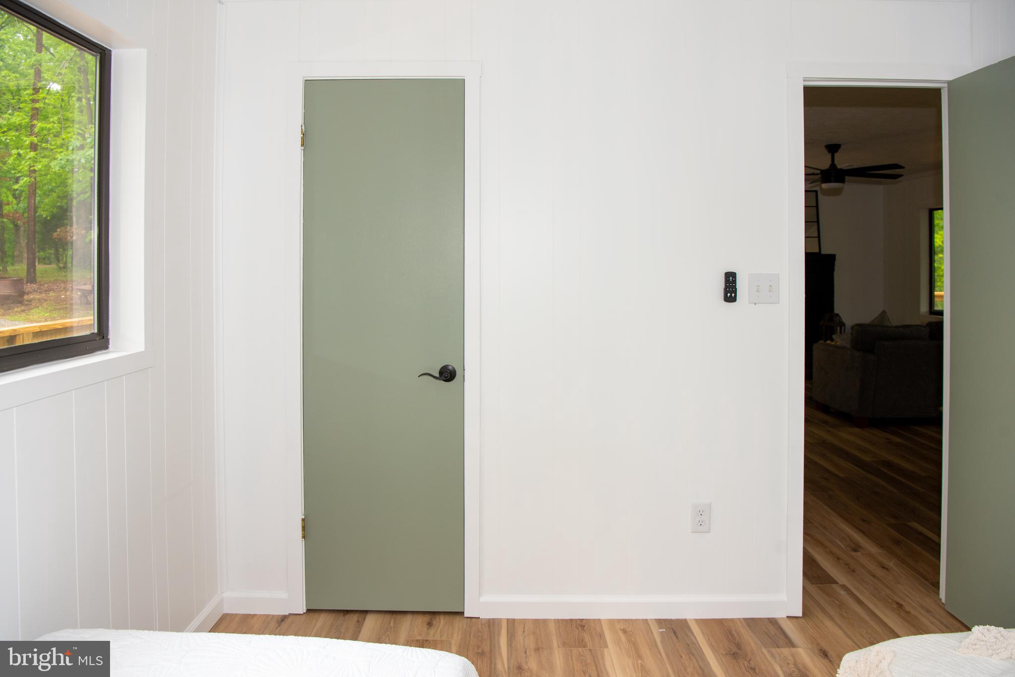 CABIN AT LOST RIVER - Residential