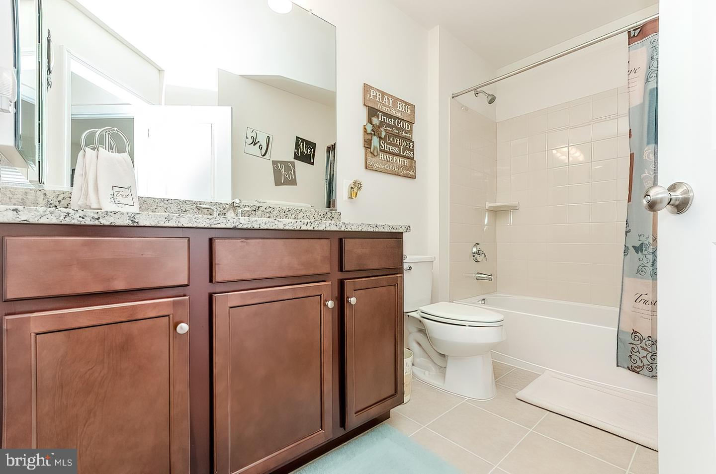 FIELDSTONE - Residential