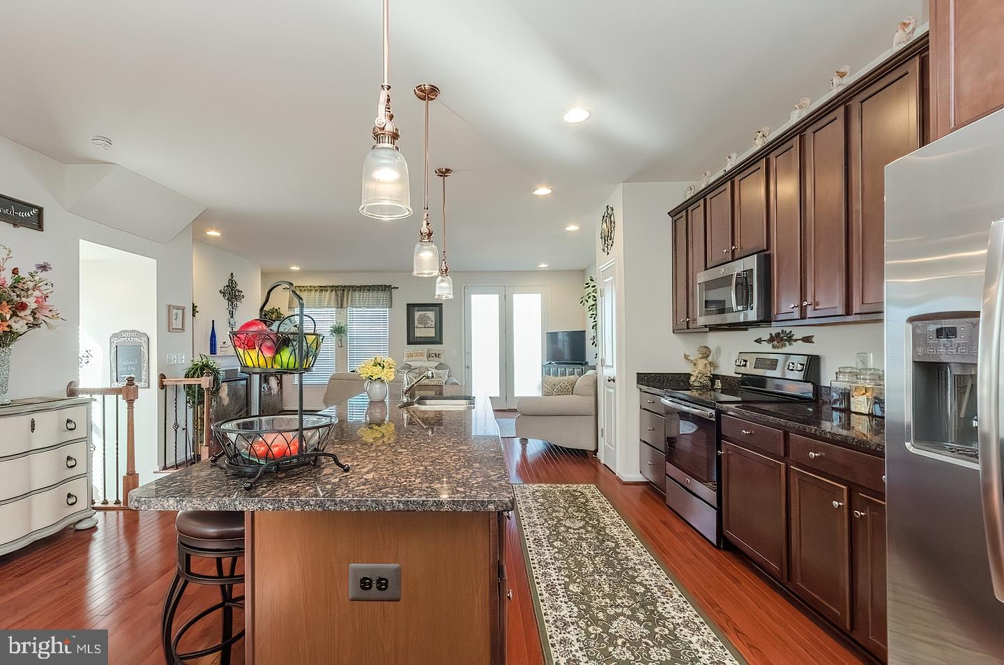 FIELDSTONE - Residential