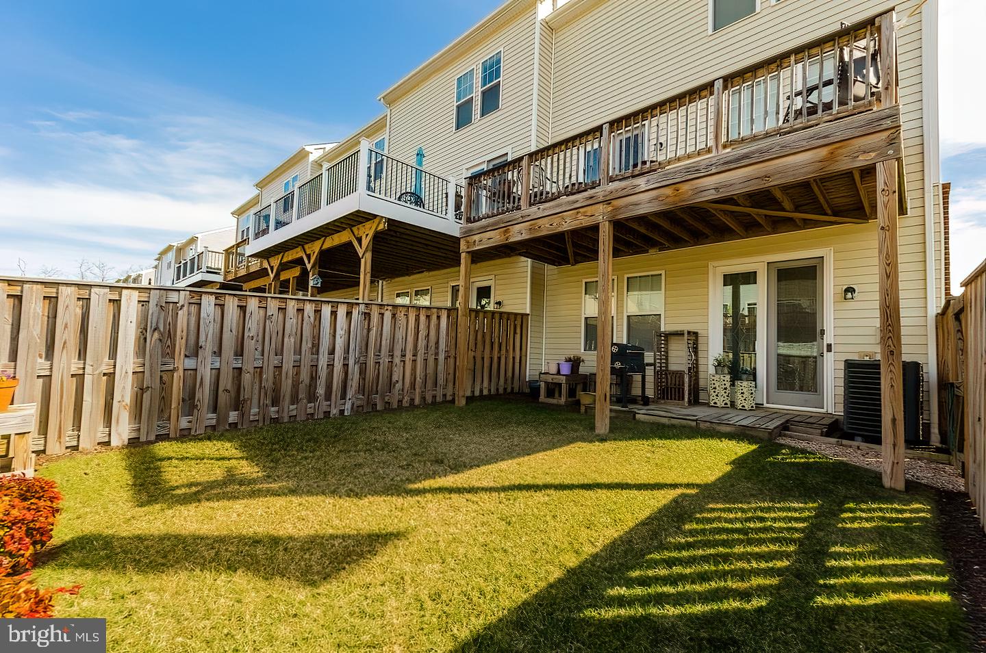 FIELDSTONE - Residential