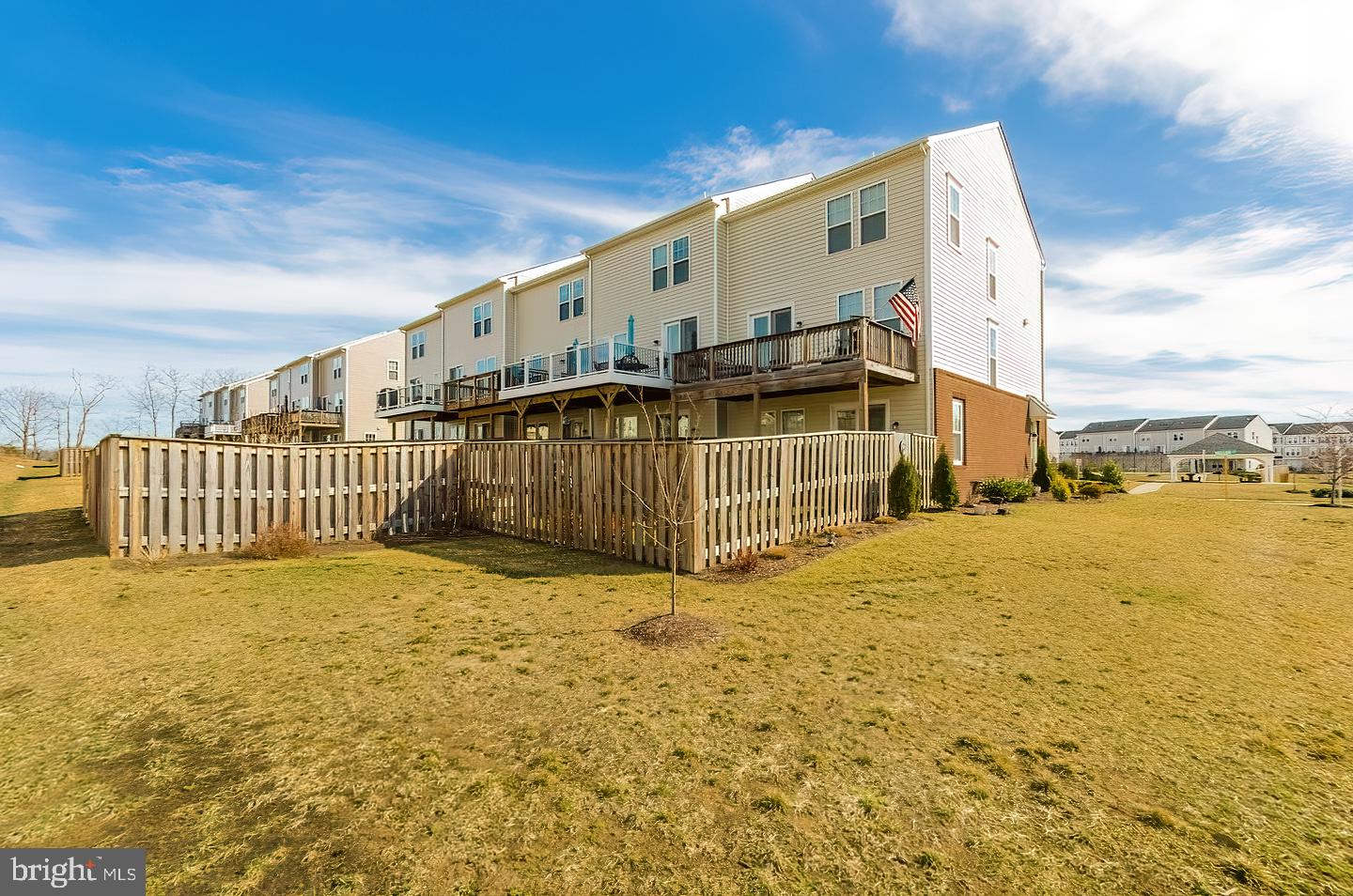 FIELDSTONE - Residential