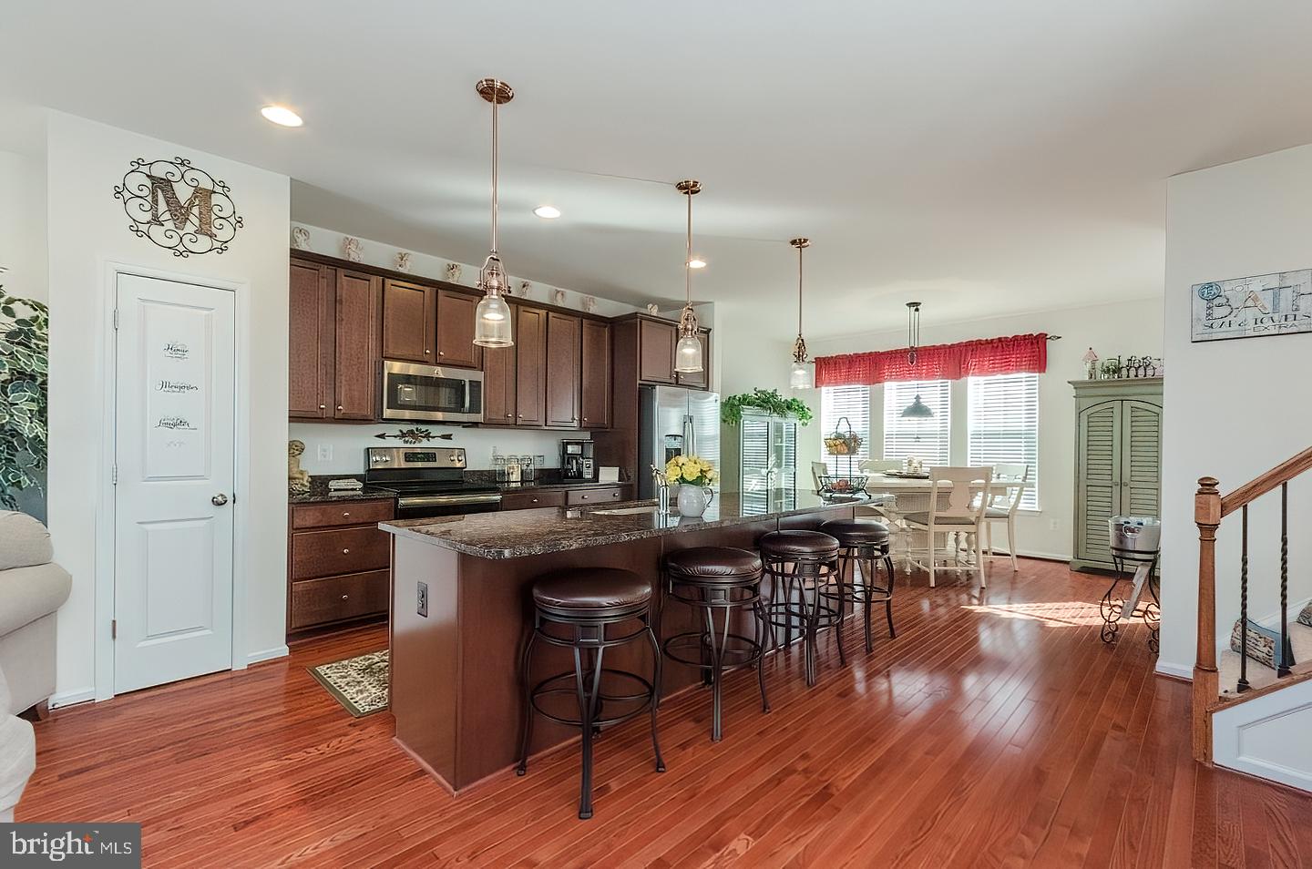 FIELDSTONE - Residential