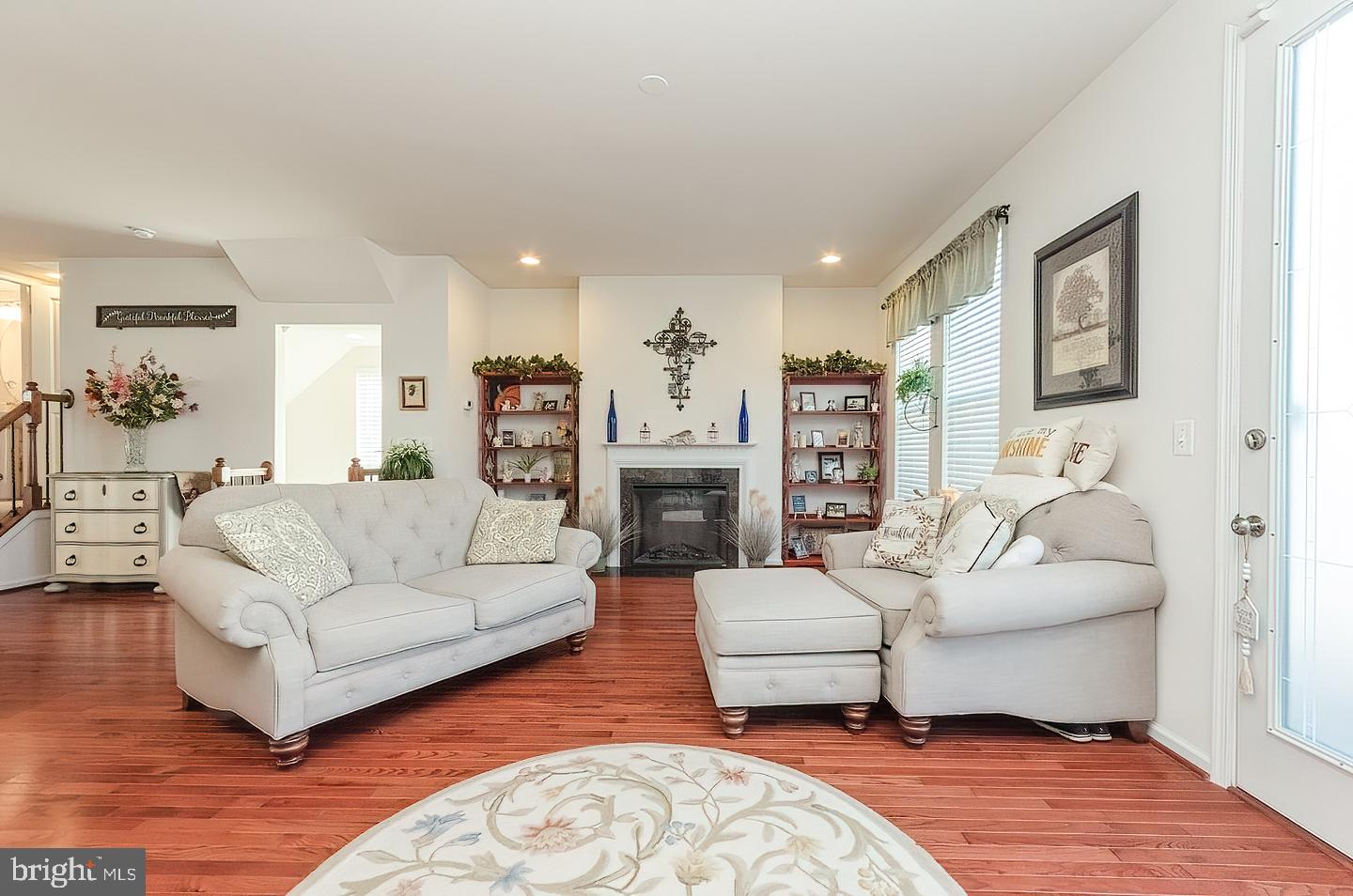 FIELDSTONE - Residential