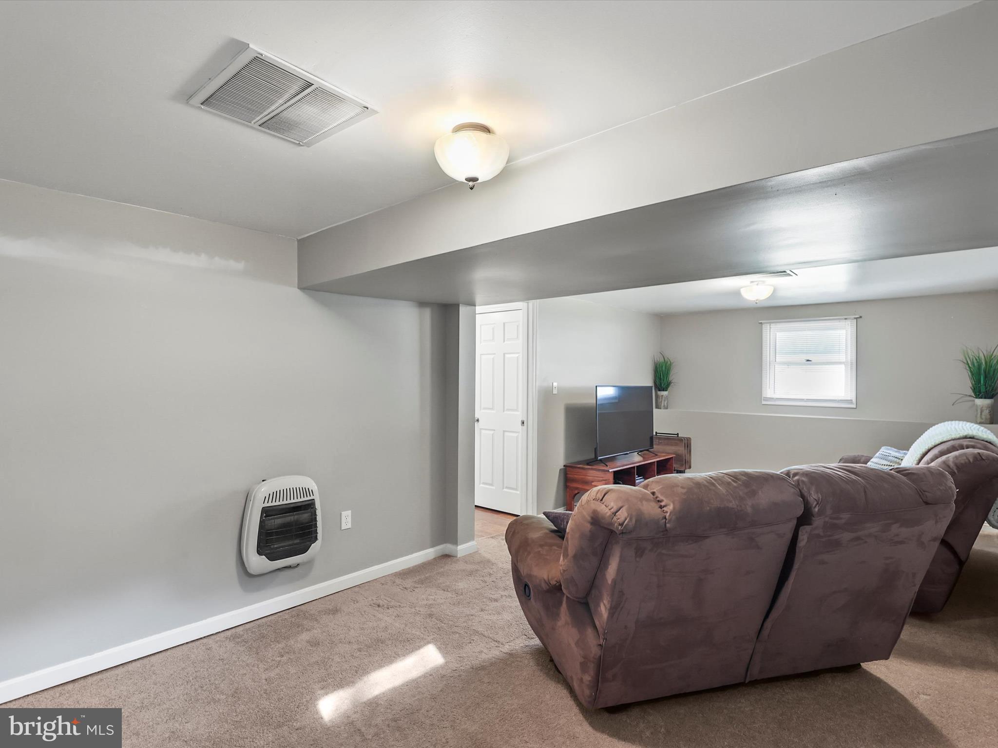 LIBERTY WOODS - Residential