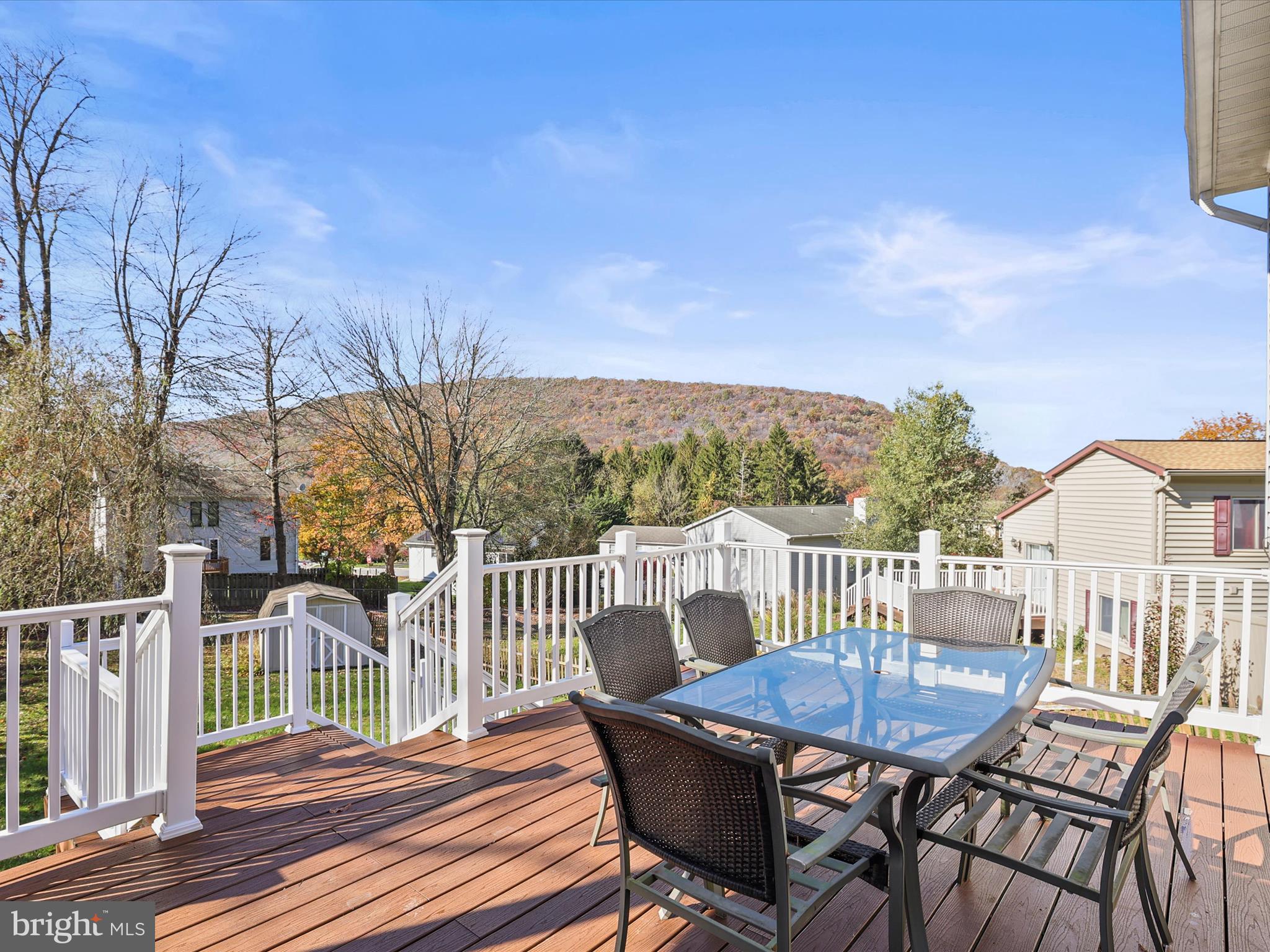 LIBERTY WOODS - Residential