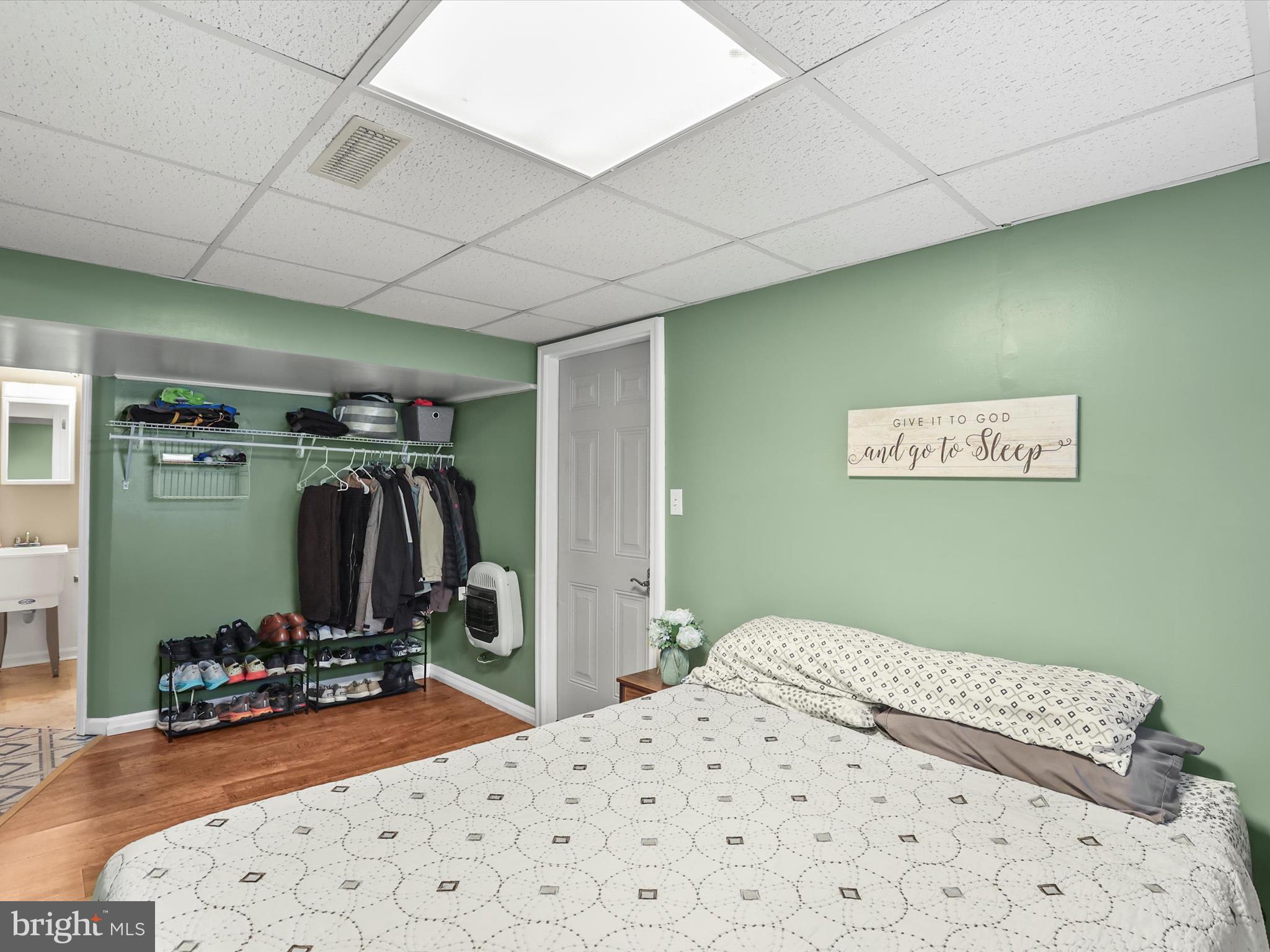 LIBERTY WOODS - Residential