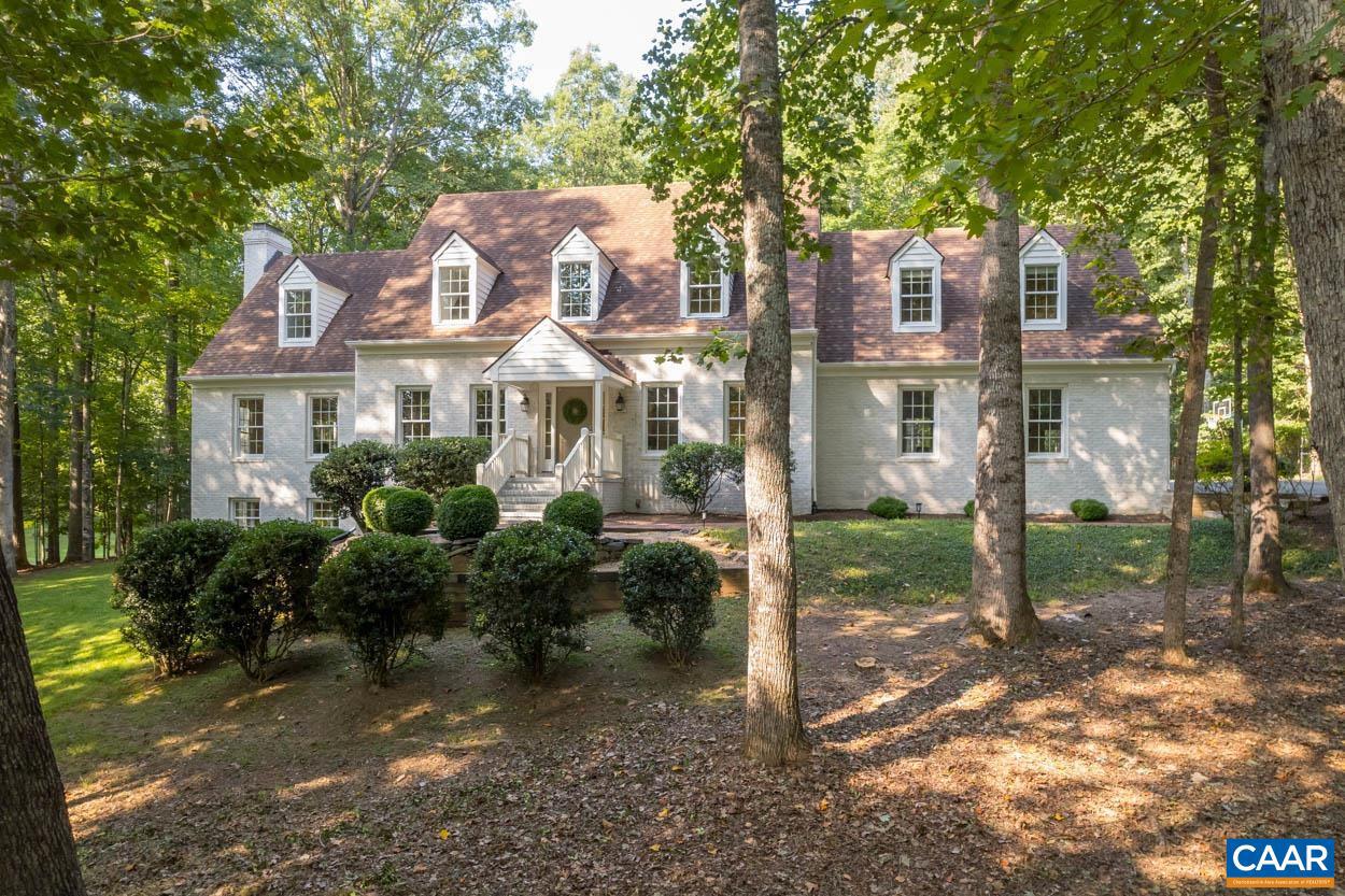 IVY OAKS - Residential