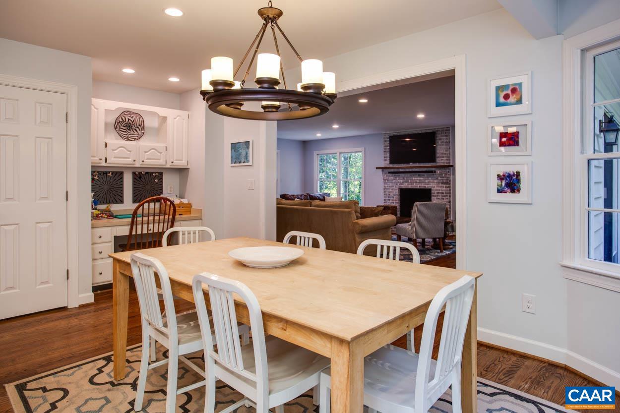 IVY OAKS - Residential