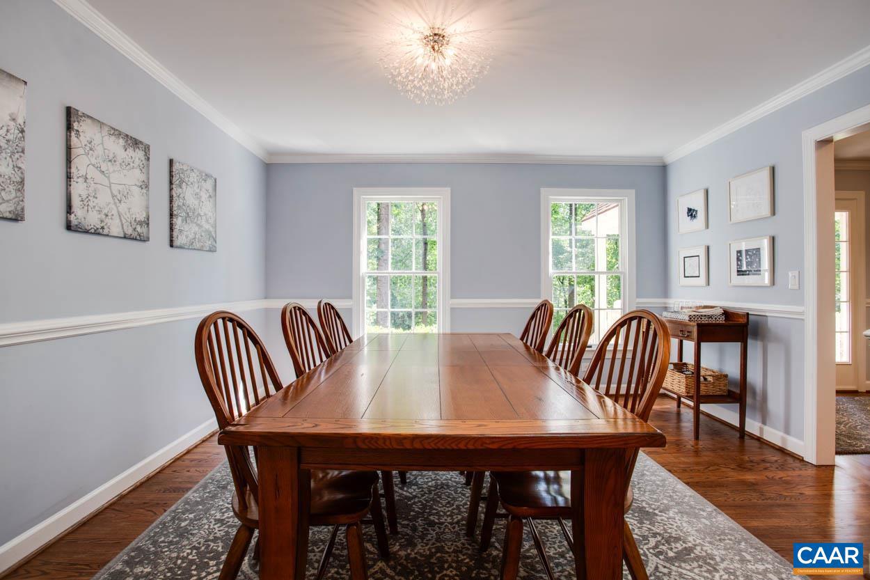 IVY OAKS - Residential