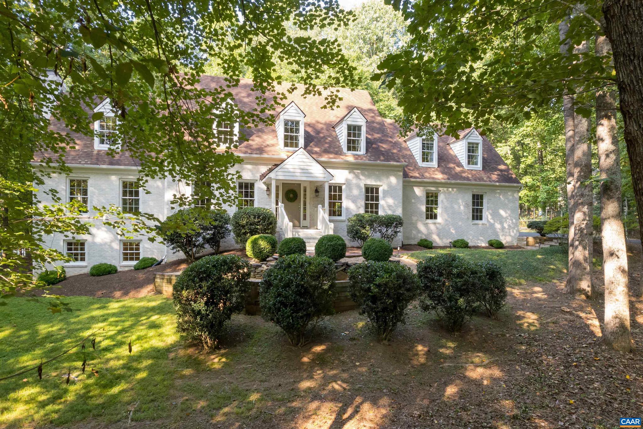 IVY OAKS - Residential