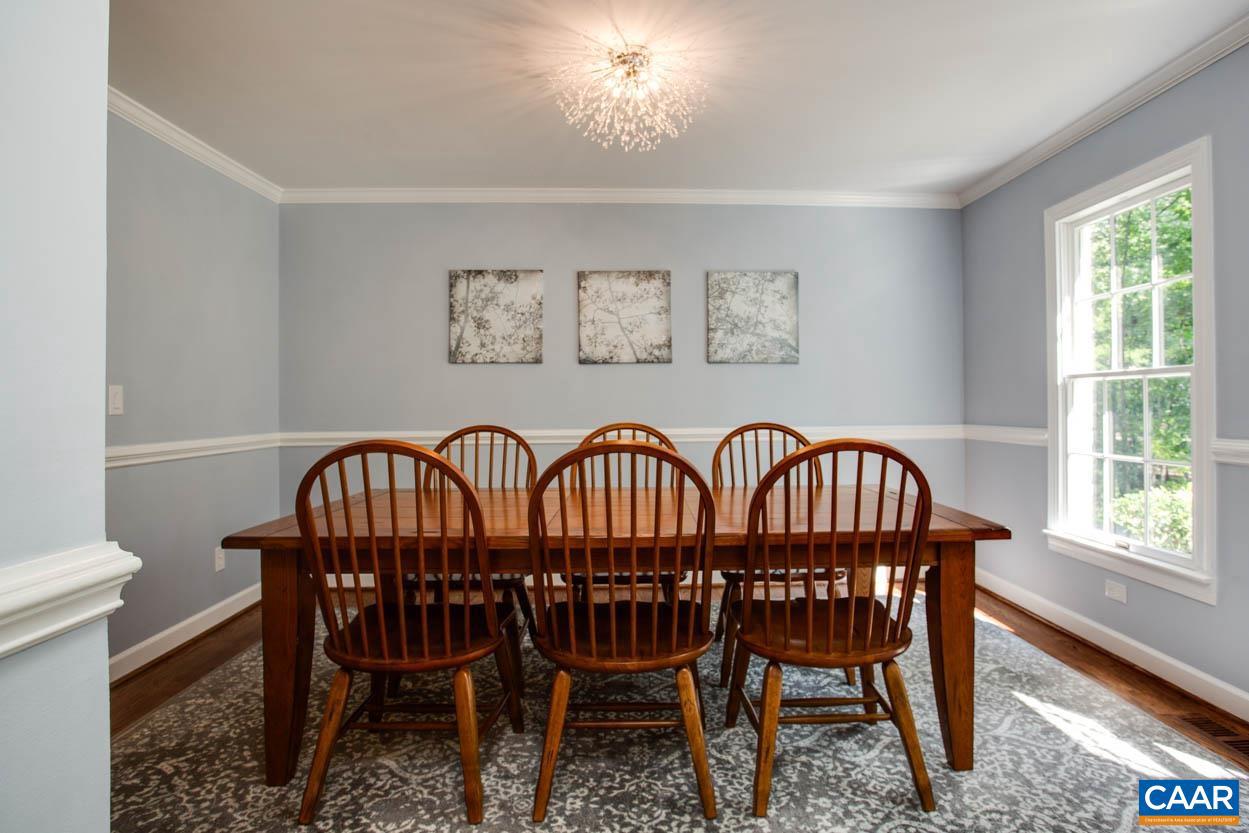 IVY OAKS - Residential