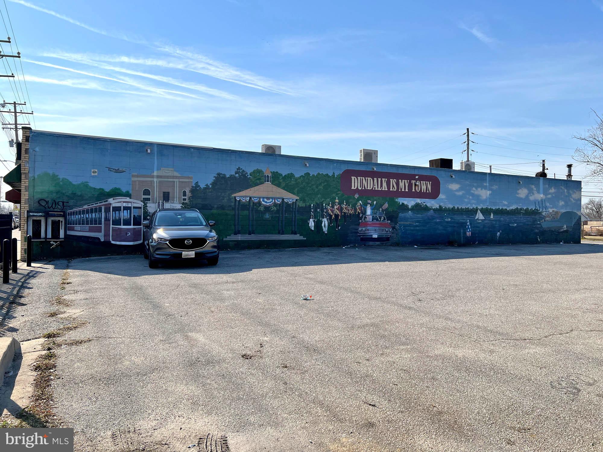 DUNDALK - Commercial Sale