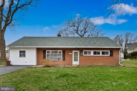 Photo of 380 Lynn Avenue, LANDISVILLE, PA 17538 (MLS # PALA2066580)