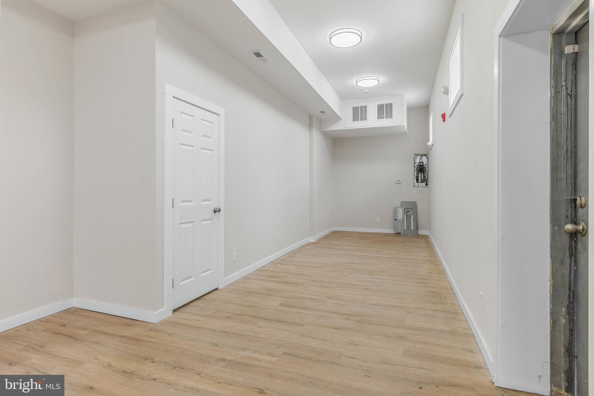 133 W HUNTINGDON STREET