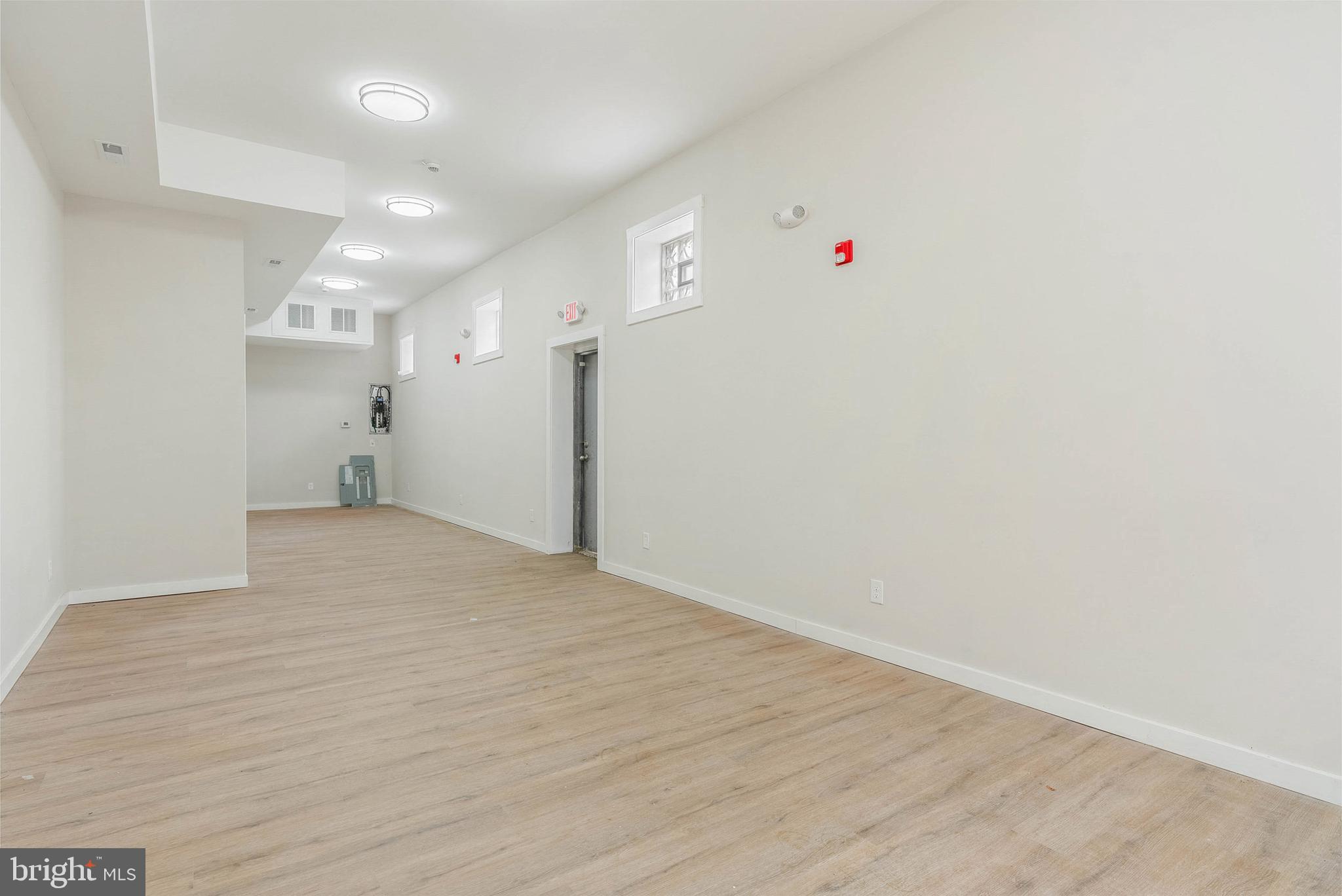 133 W HUNTINGDON STREET