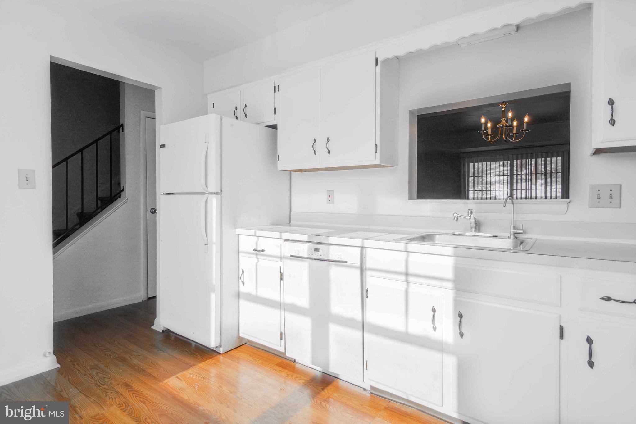 PARKSIDE TOWNHOMES - Residential