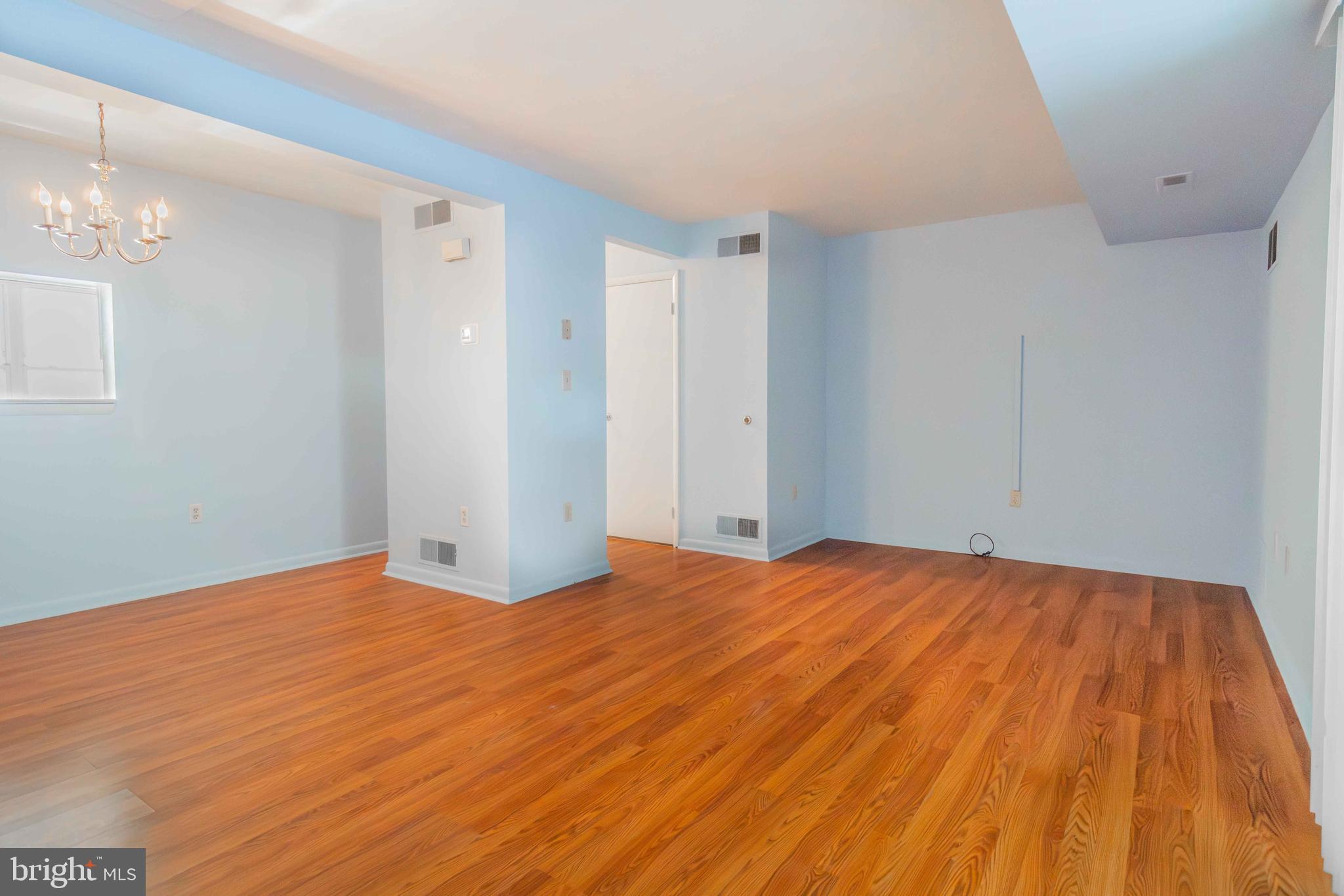 PARKSIDE TOWNHOMES - Residential