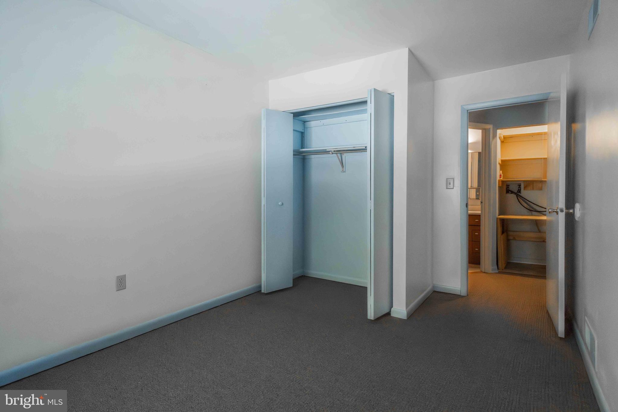 PARKSIDE TOWNHOMES - Residential