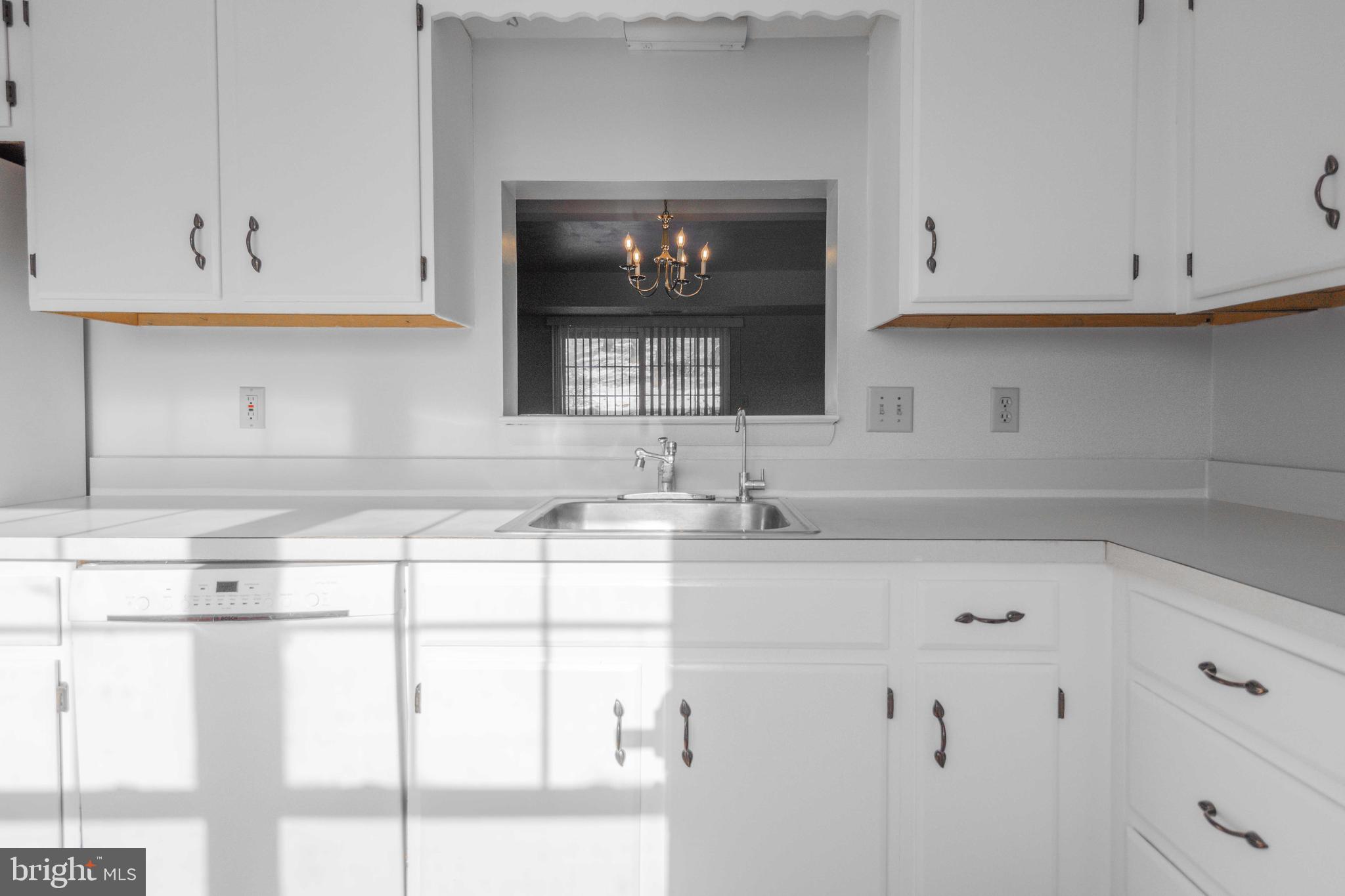 PARKSIDE TOWNHOMES - Residential