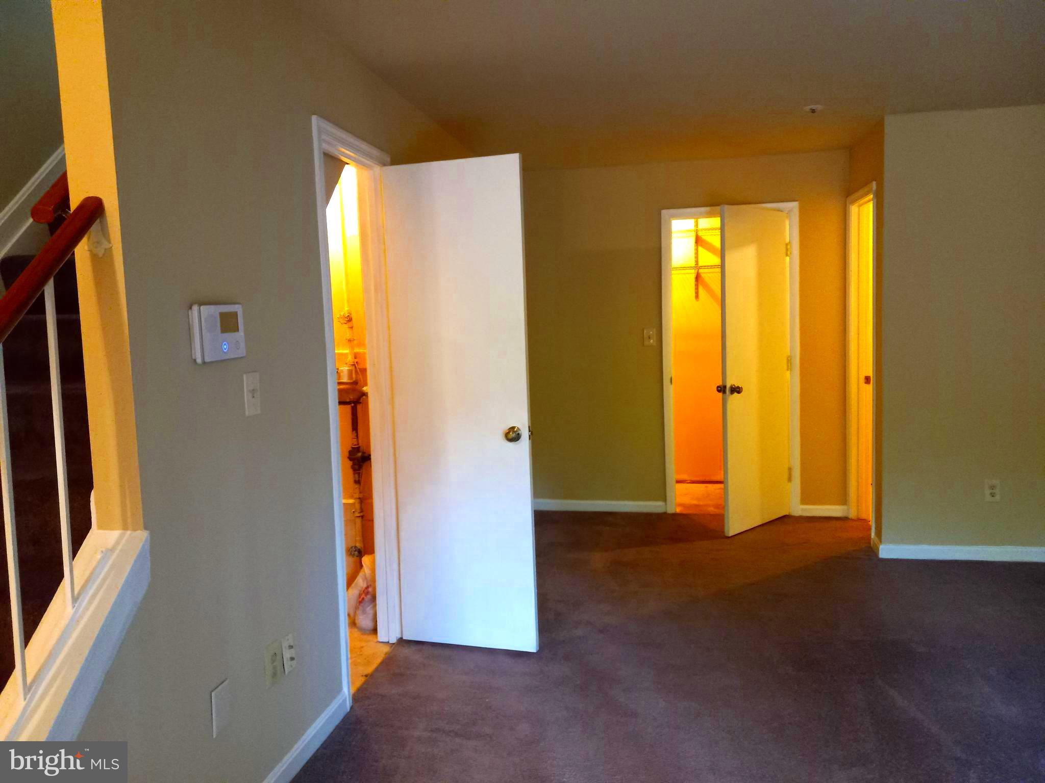 GLENSFORD CONDO - Residential Lease